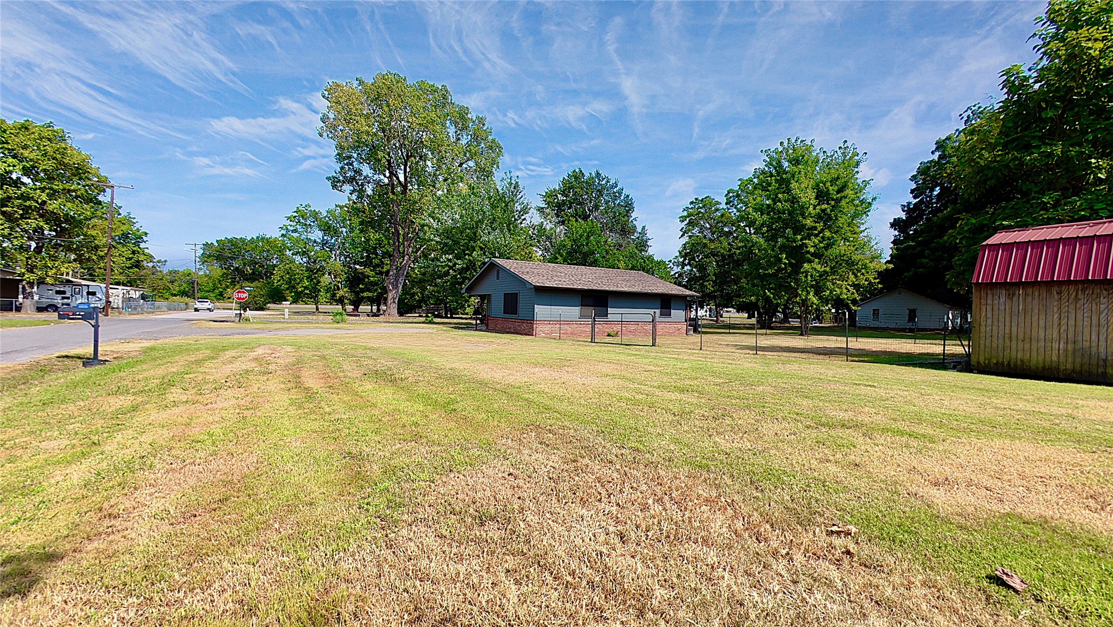 200 W Creek Avenue Property Photo 29