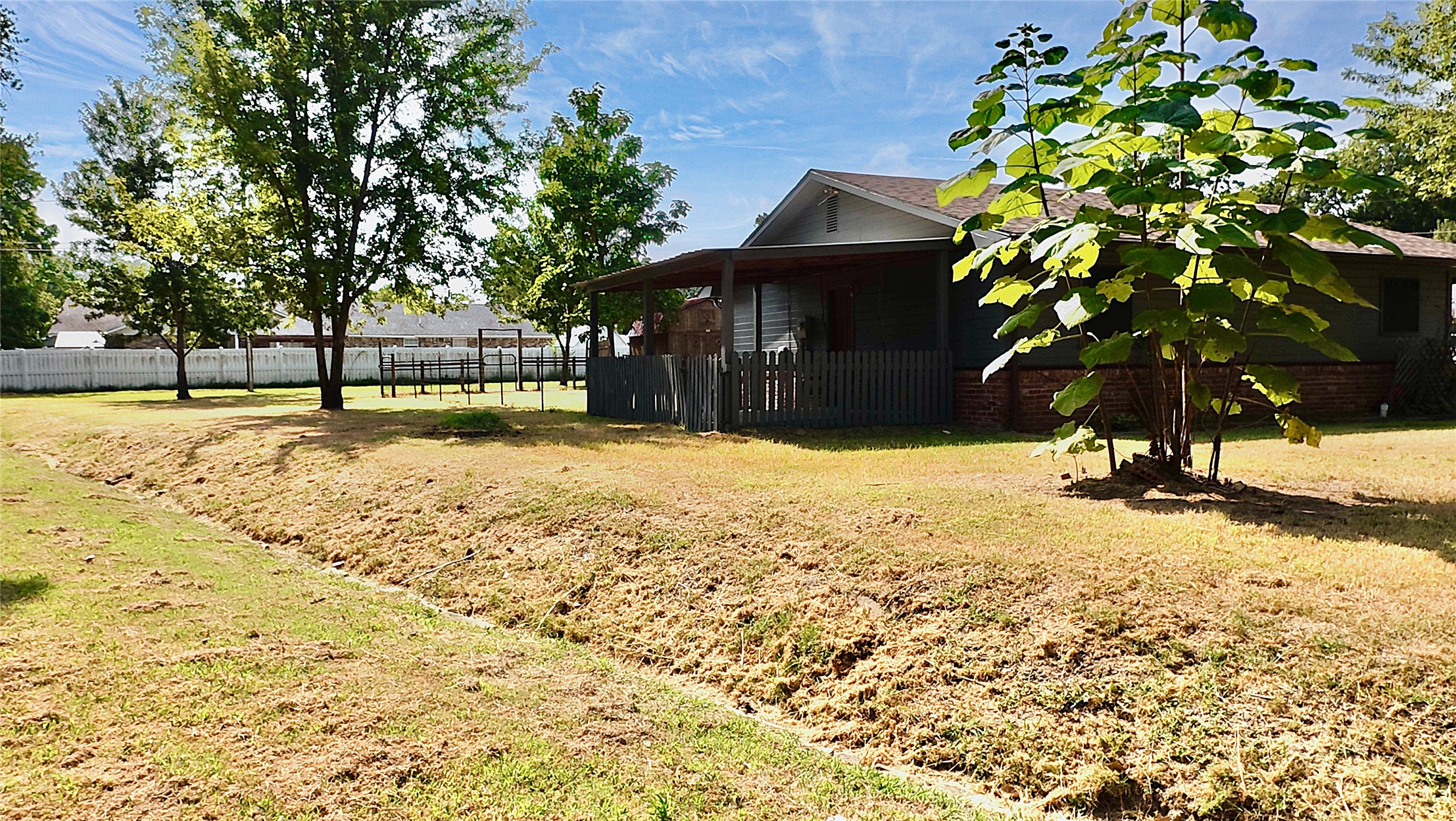 200 W Creek Avenue Property Photo 33