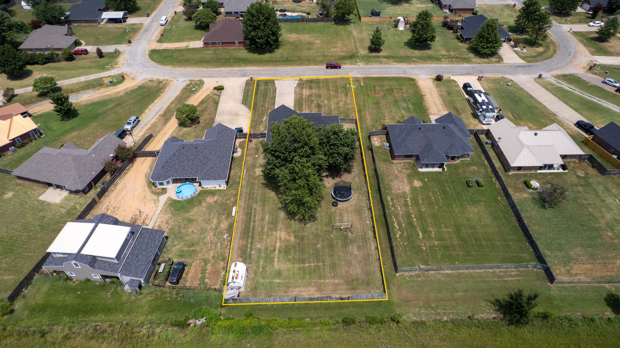 183 Summit Circle Property Photo 4