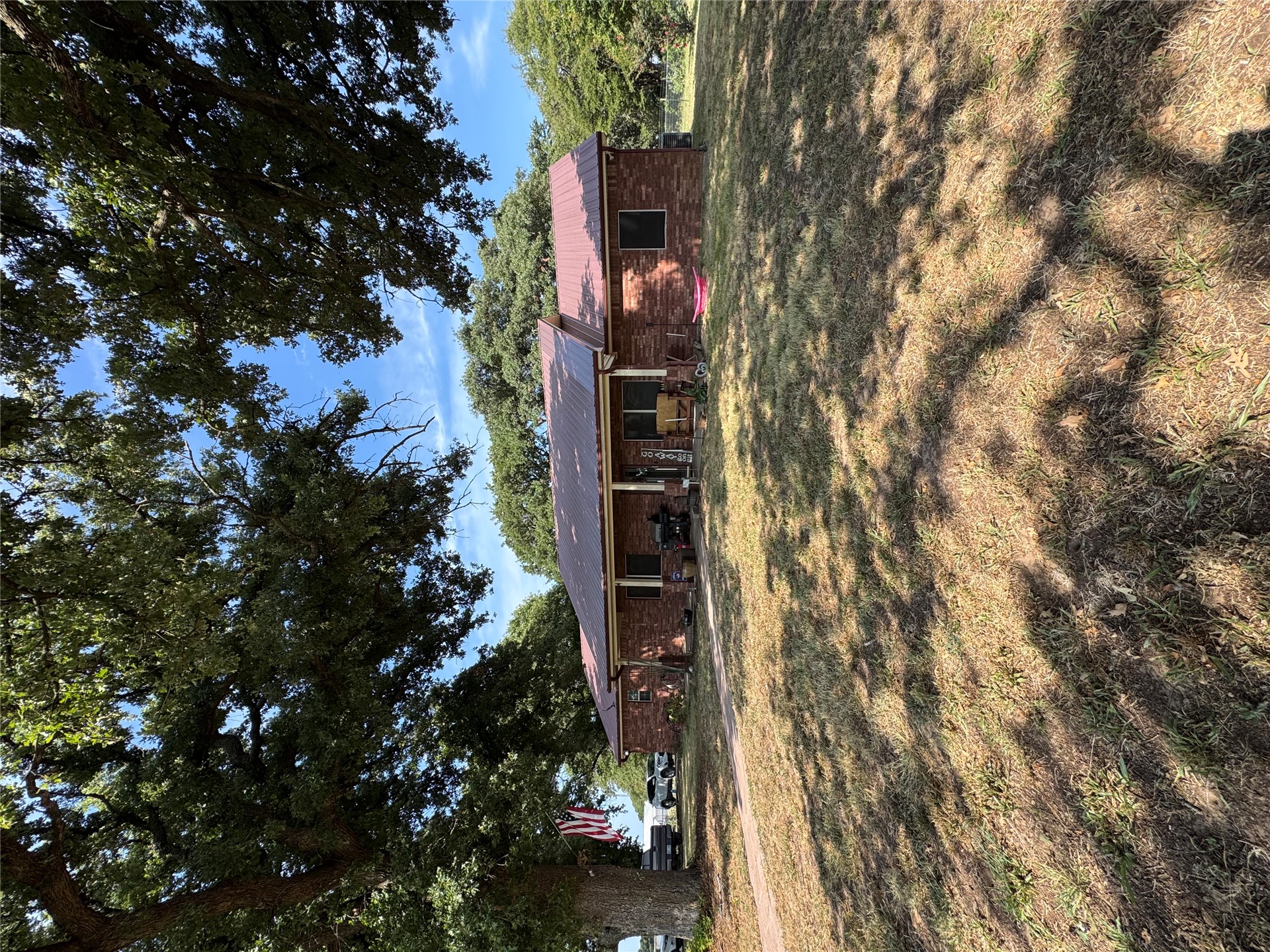 20126 Old Towne Property Photo 2