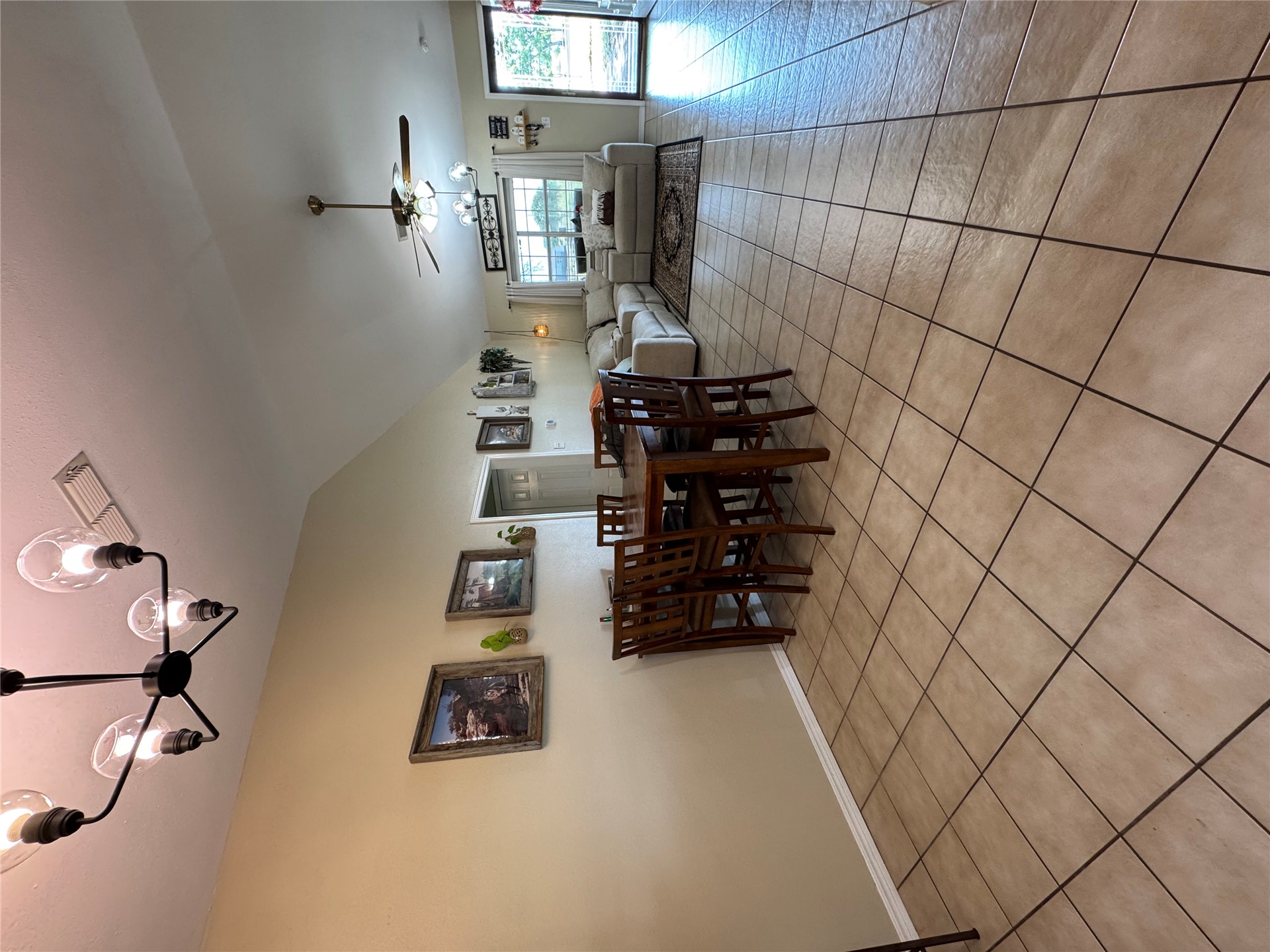 20126 Old Towne Property Photo 8
