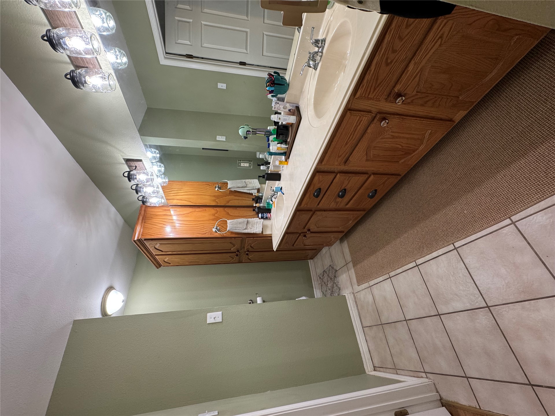 20126 Old Towne Property Photo 12