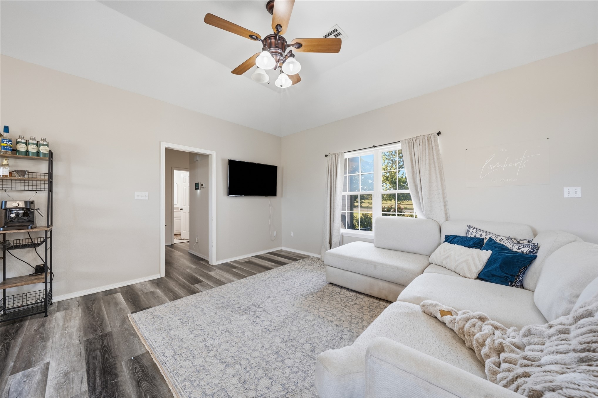 6524 W 4915 Property Photo 5
