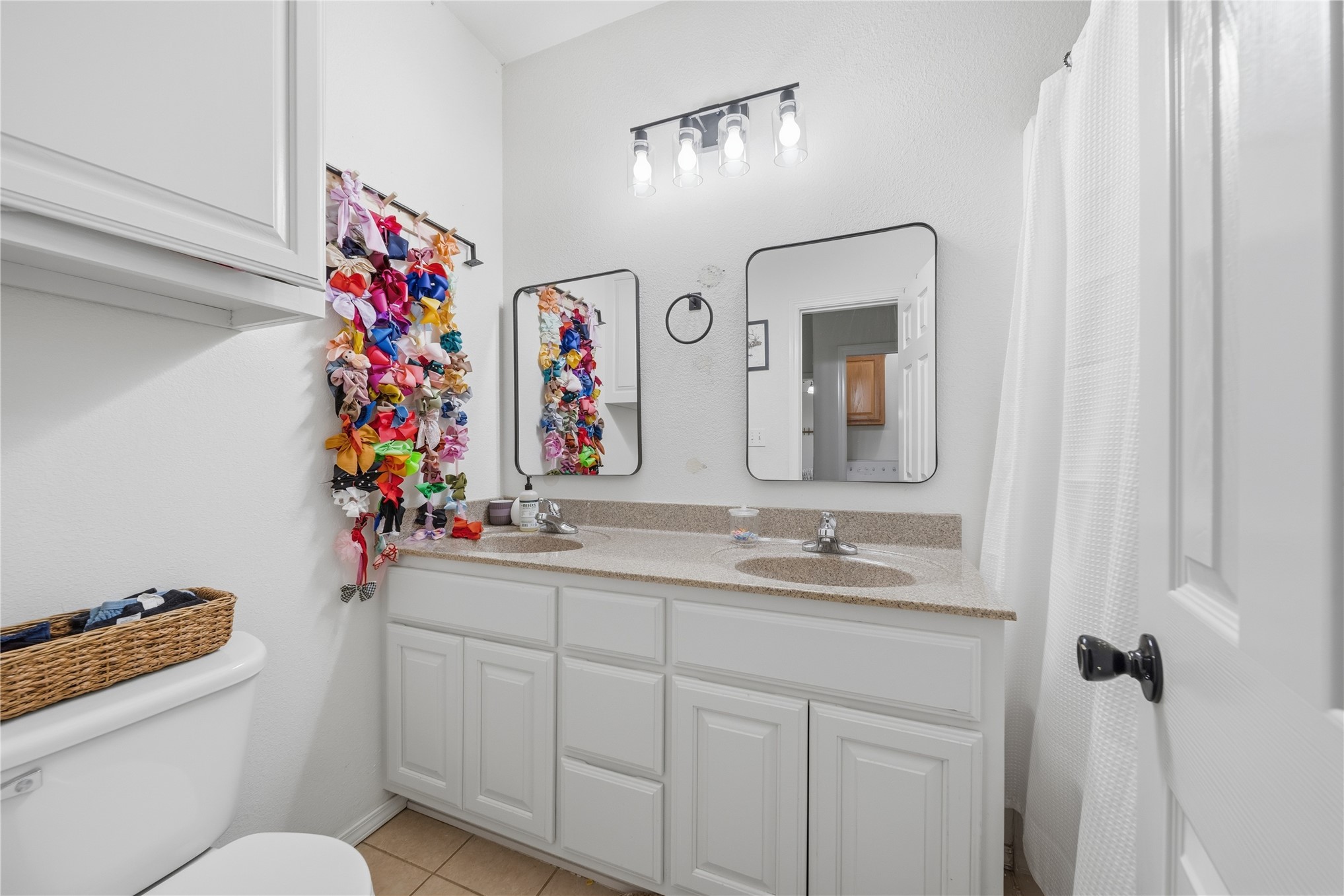 6524 W 4915 Property Photo 25