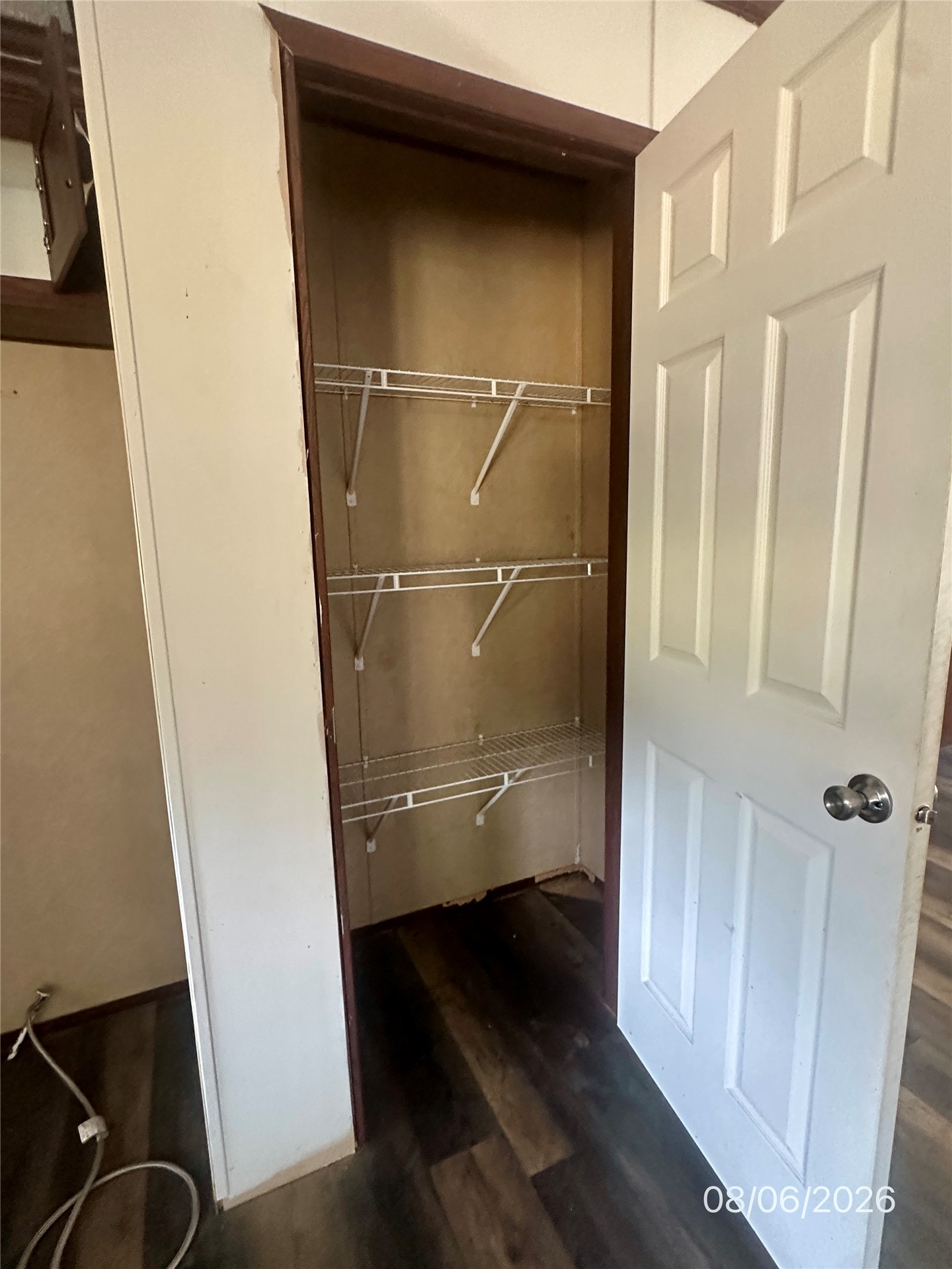 202 E I Avenue Property Photo 9