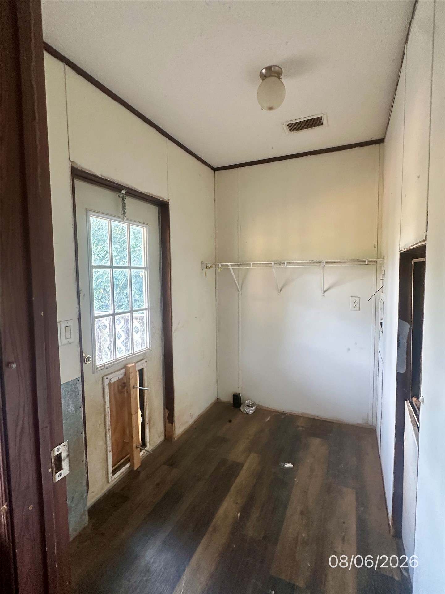 202 E I Avenue Property Photo 24