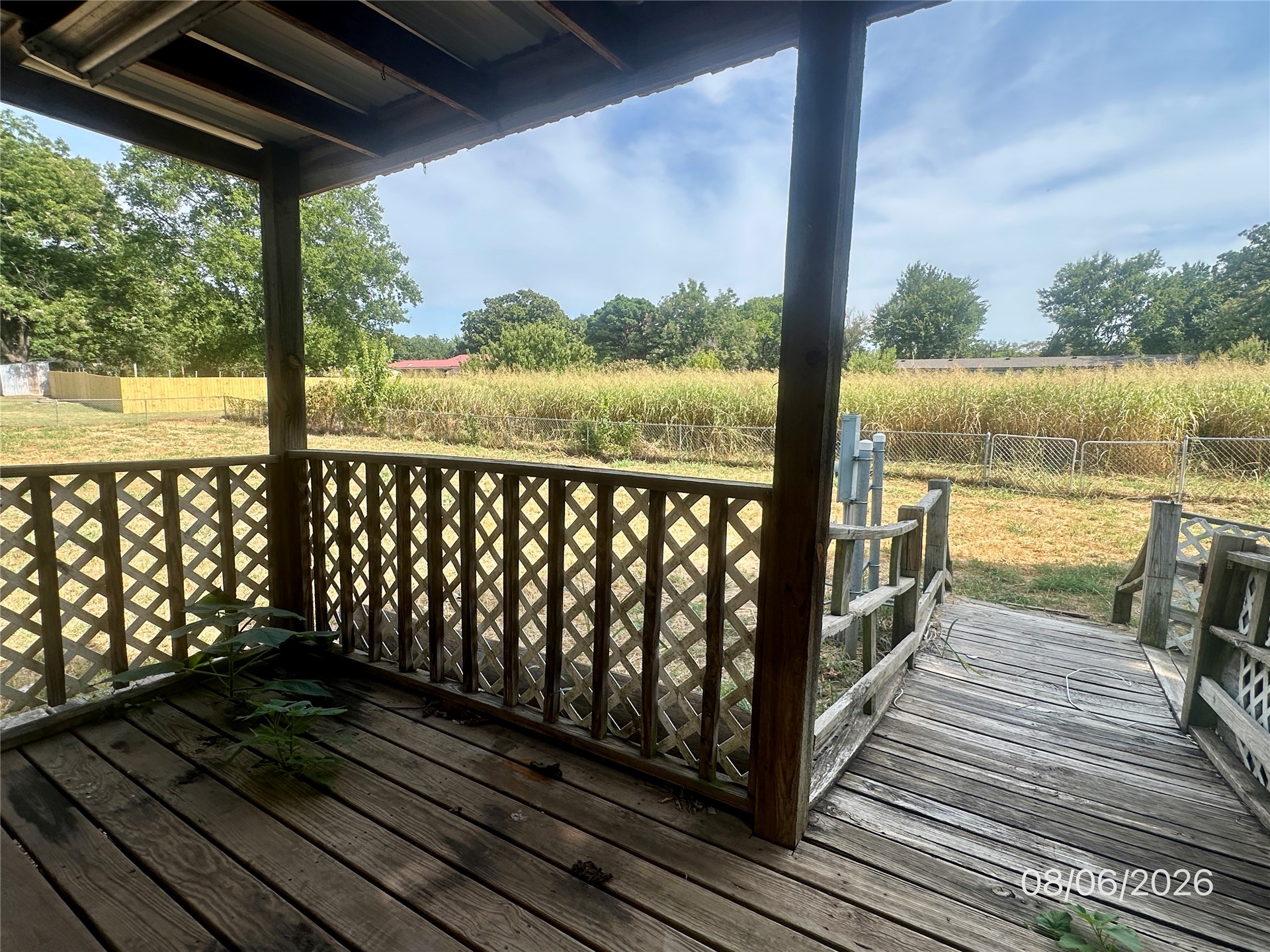 202 E I Avenue Property Photo 26
