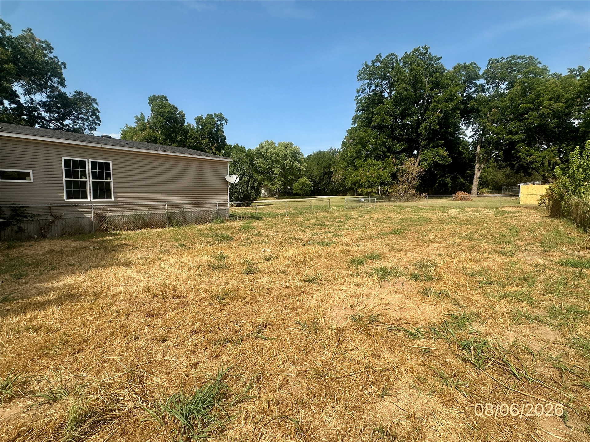 202 E I Avenue Property Photo 32