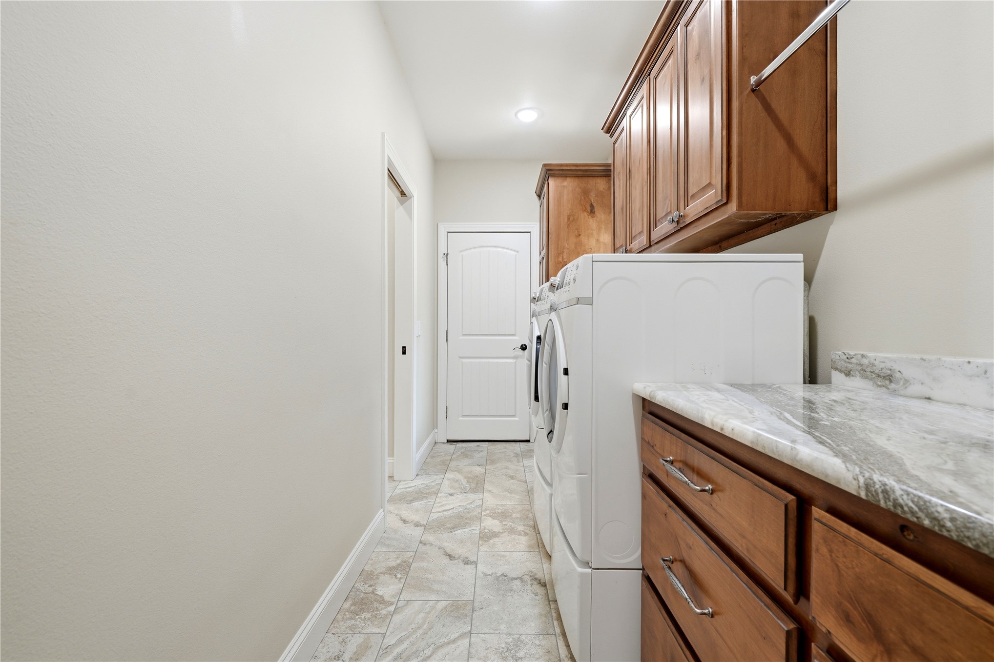 452833 E 1030 Road Property Photo 26