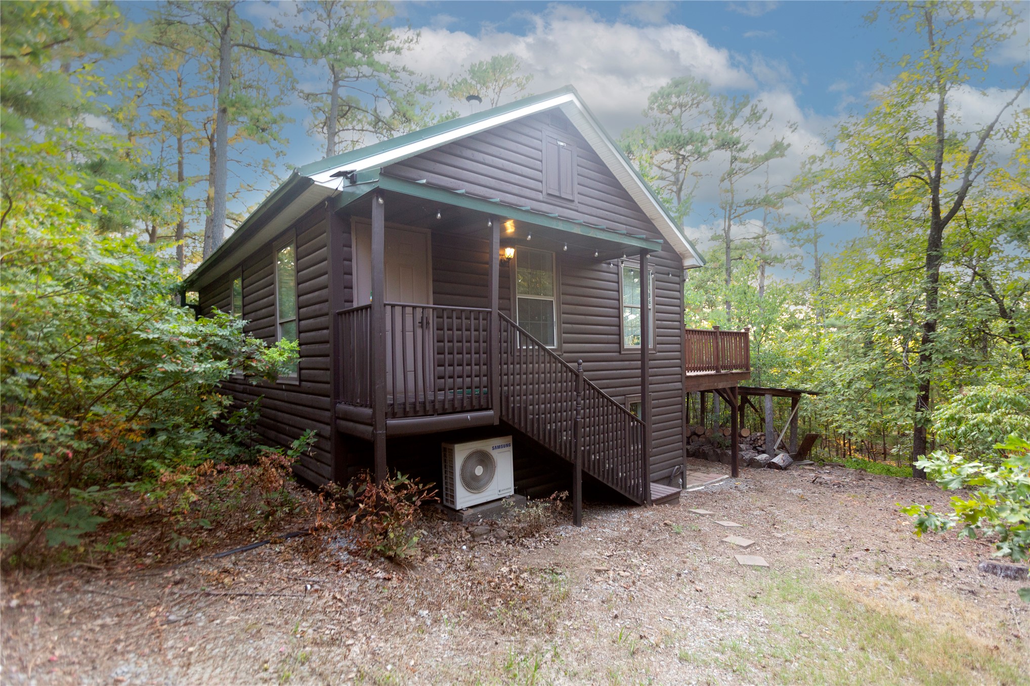 62 Se Hwy 1 Property Photo 1
