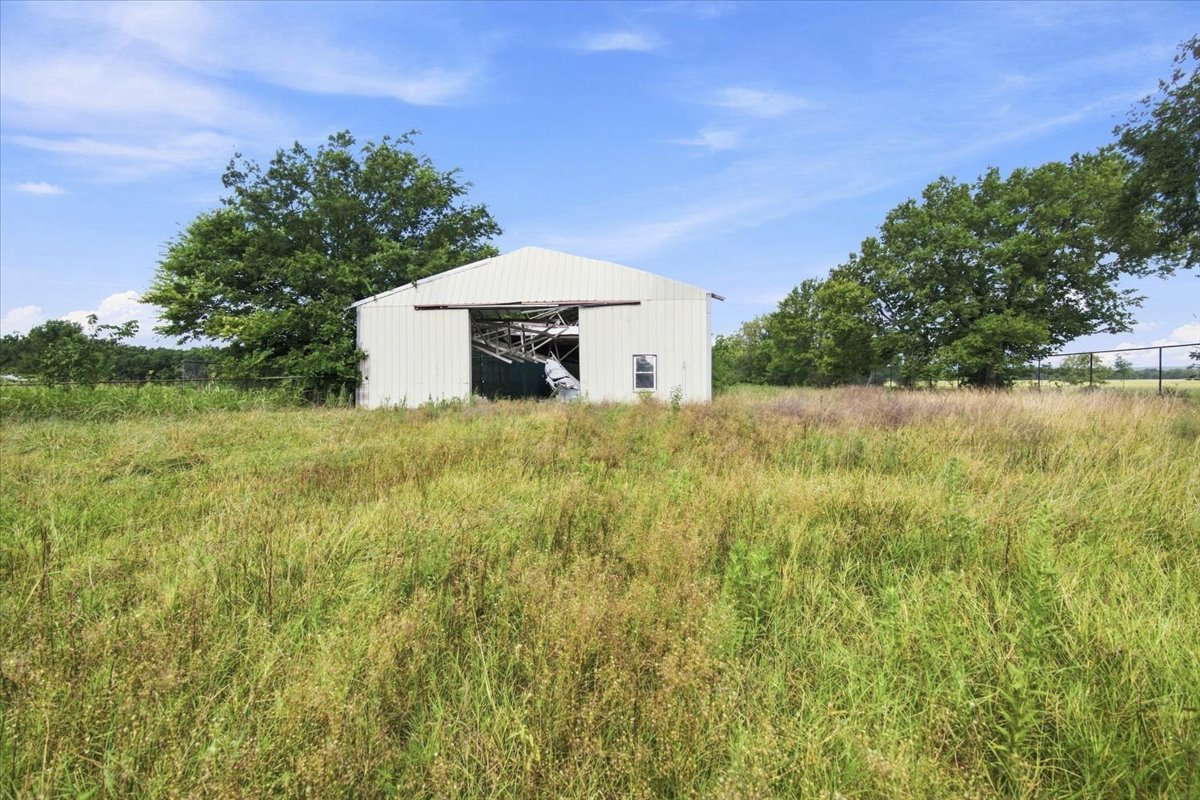 69 W 360 Road Property Photo 3