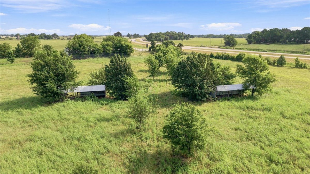 69 W 360 Road Property Photo 15
