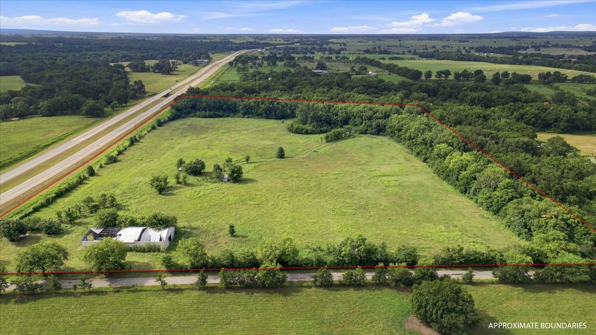 69 W 360 Road Property Photo 23