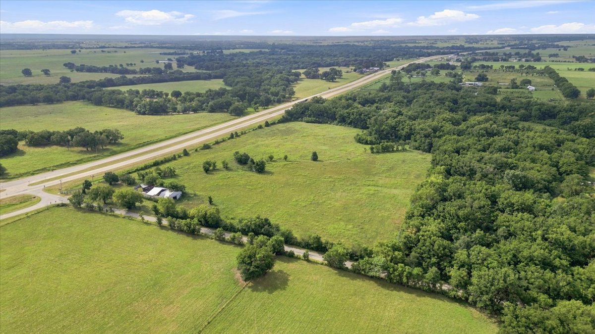 69 W 360 Road Property Photo 26