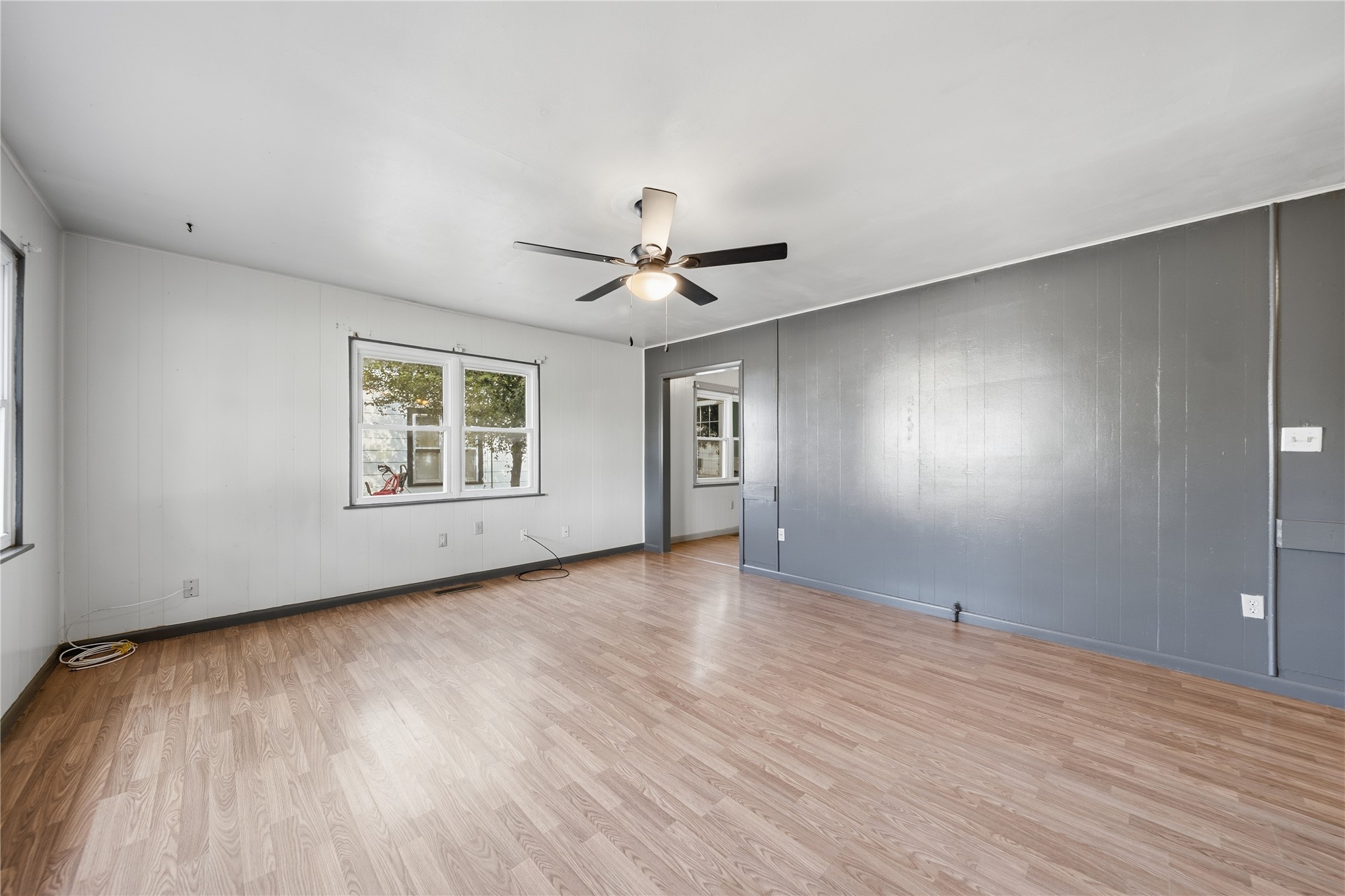217 W 2nd Avenue Property Photo 6