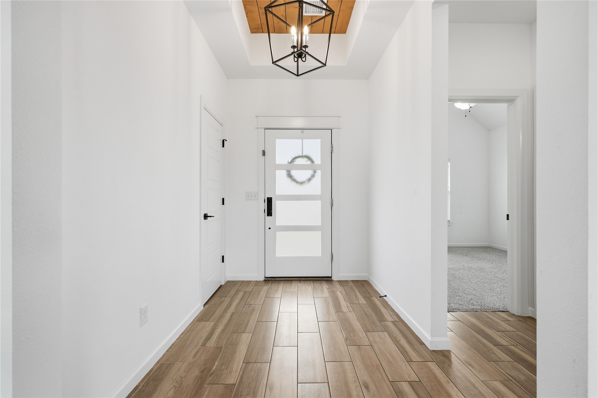 12822 S Birch Street Property Photo 4