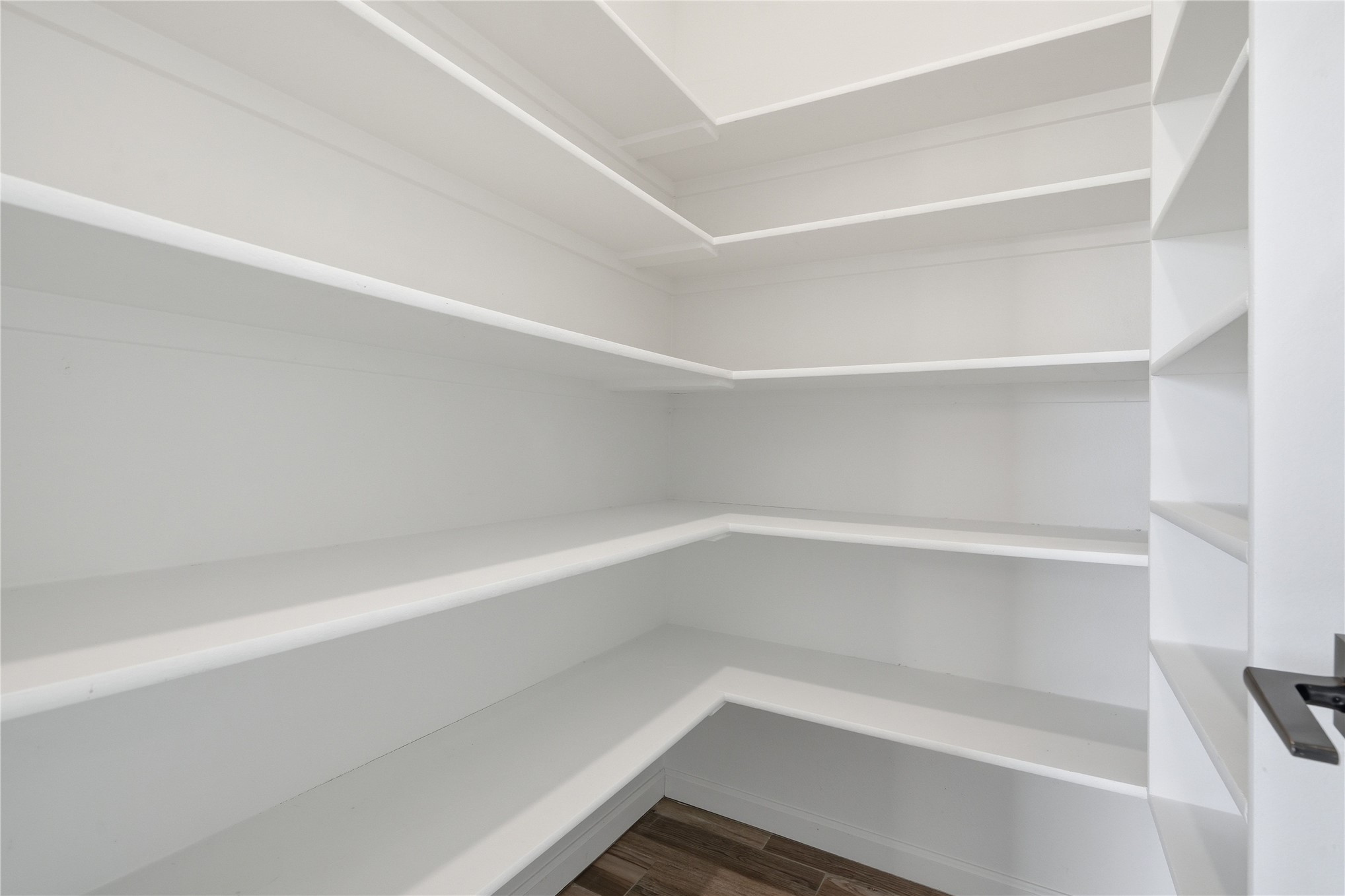 12822 S Birch Street Property Photo 14