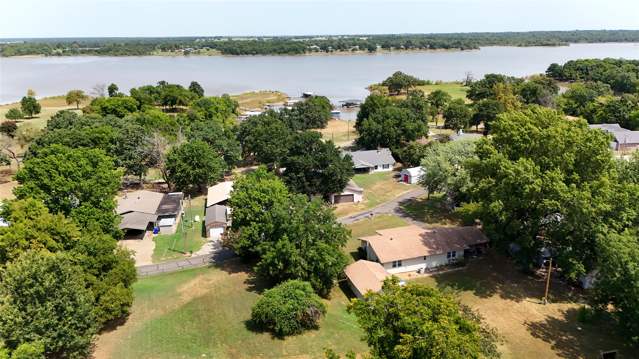414410 E 1074 Road Property Photo 12