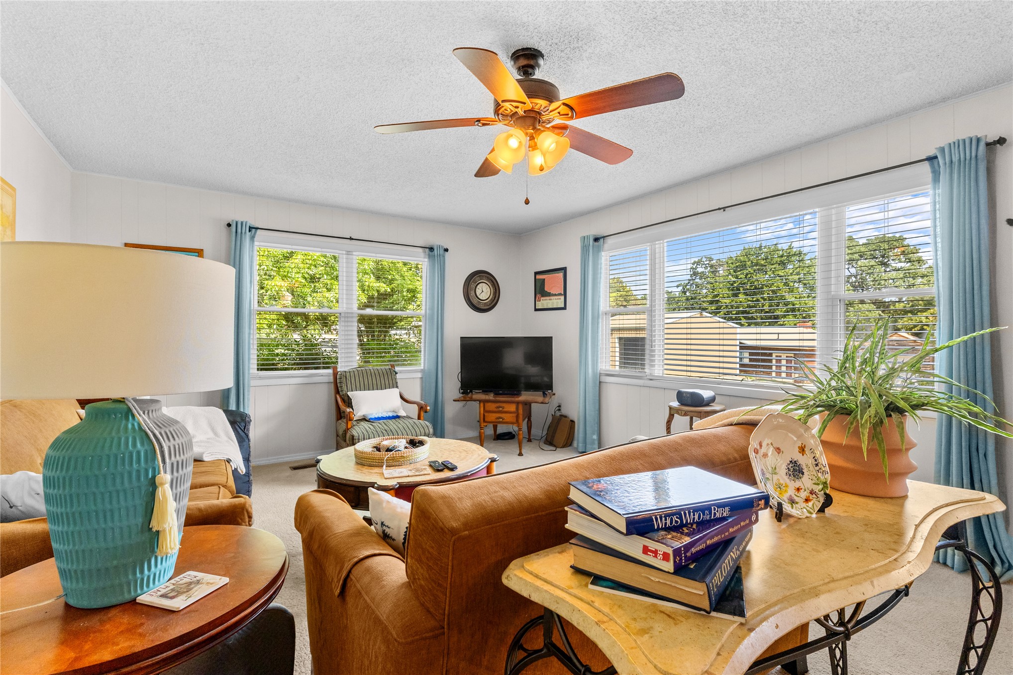 414410 E 1074 Road Property Photo 17