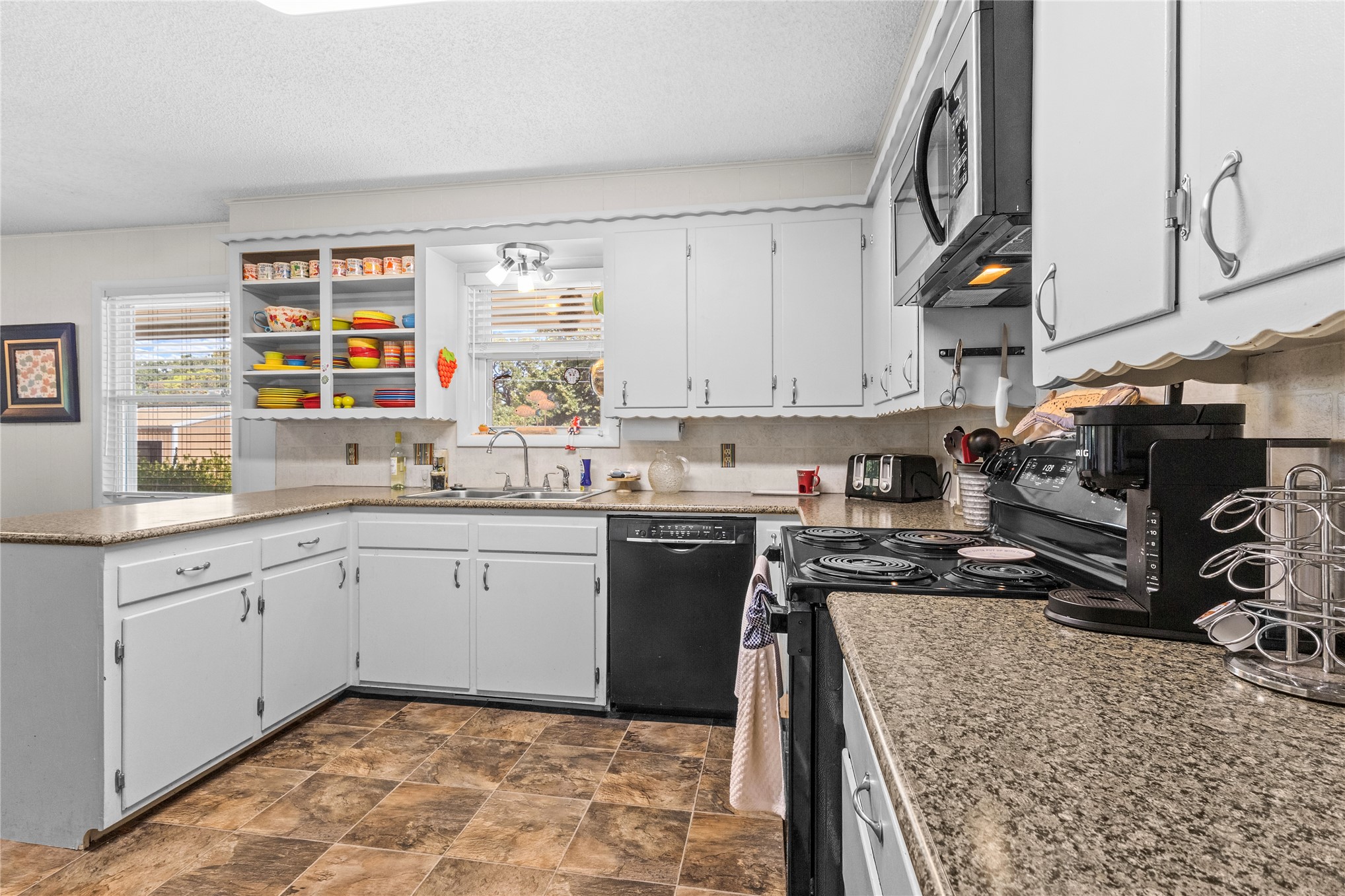 414410 E 1074 Road Property Photo 21