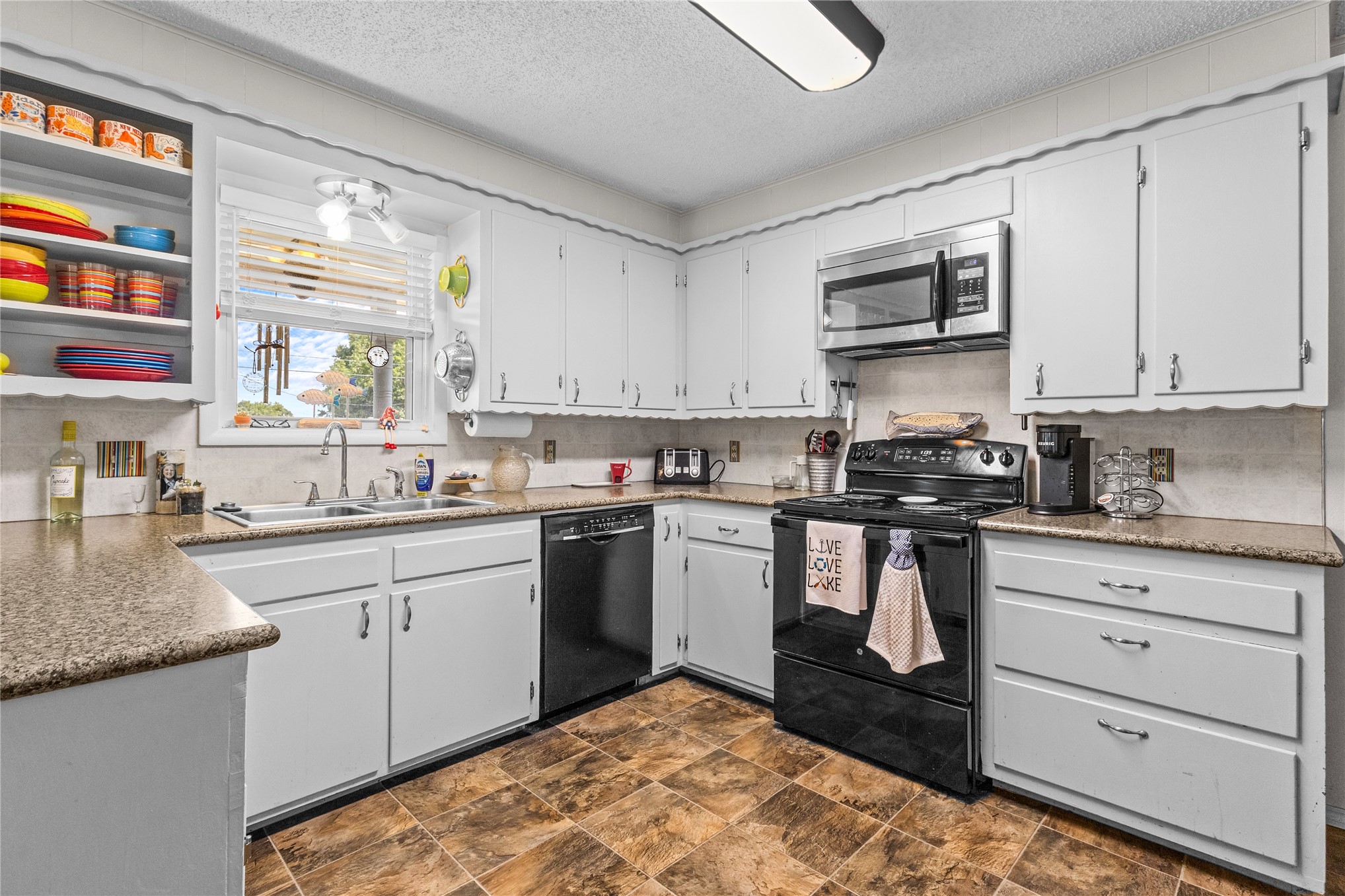 414410 E 1074 Road Property Photo 22