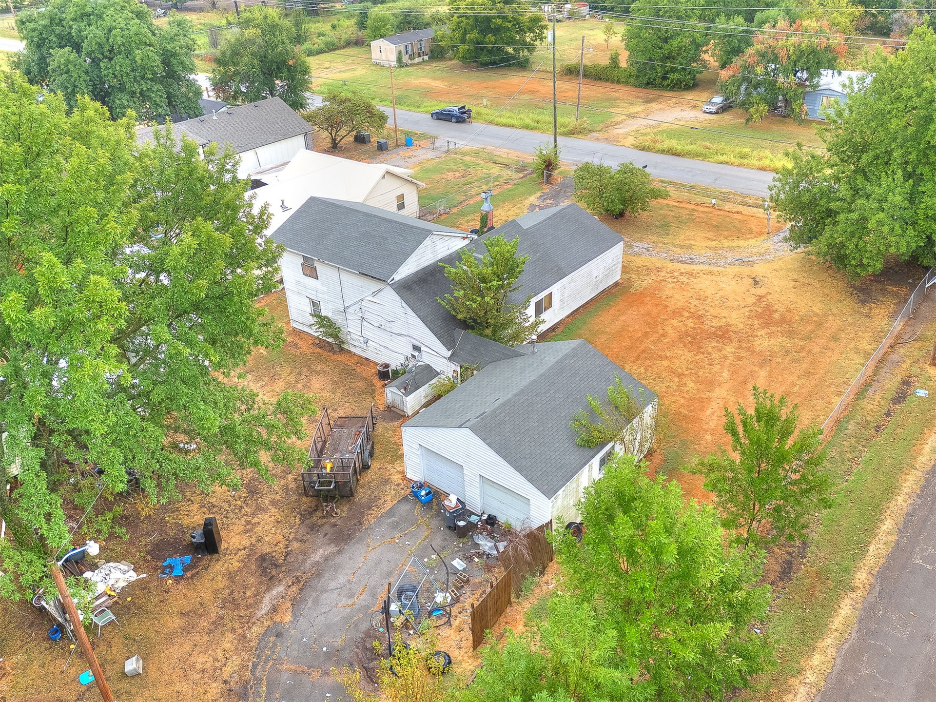 7415 N Trenton Avenue Property Photo 17