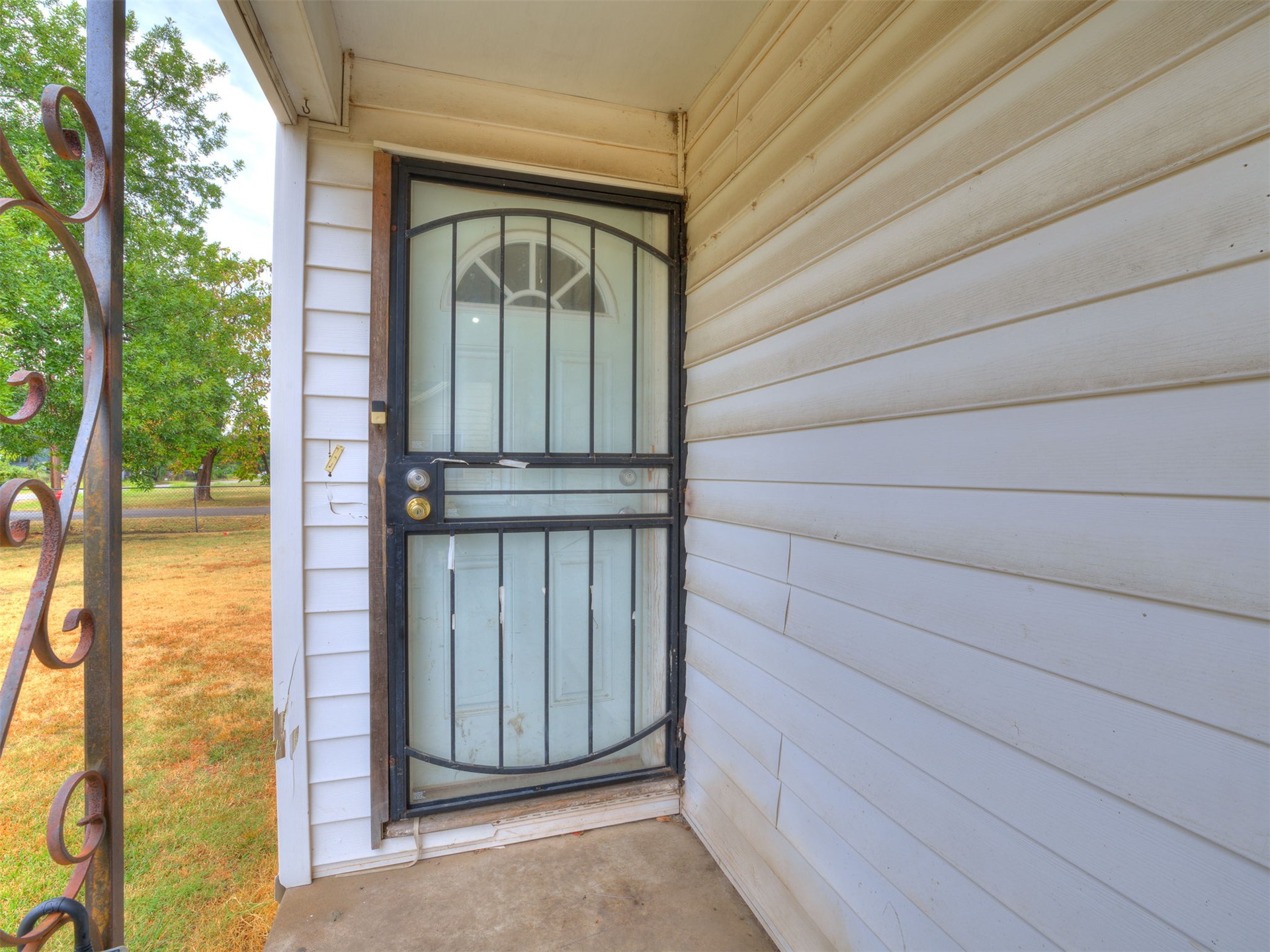 7415 N Trenton Avenue Property Photo 18