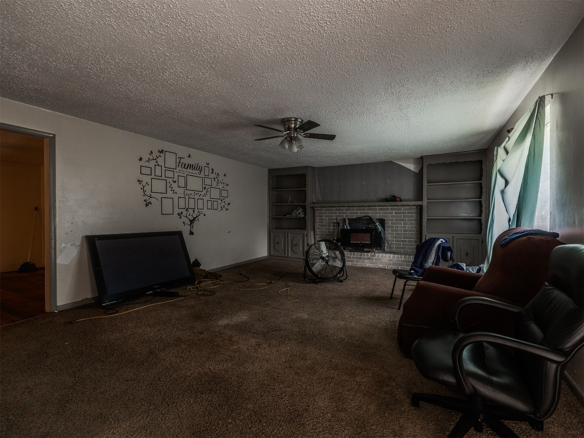 7415 N Trenton Avenue Property Photo 19