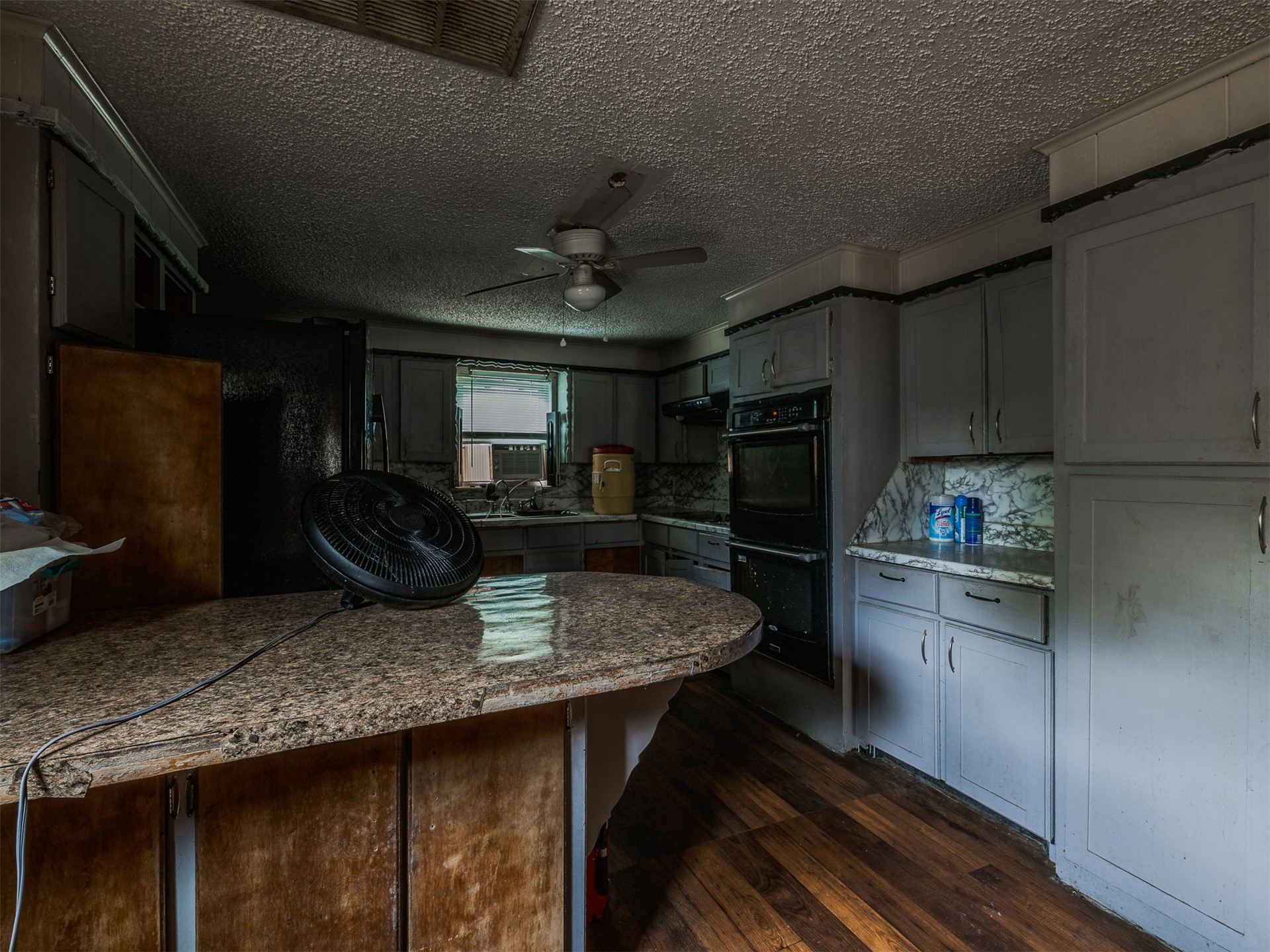 7415 N Trenton Avenue Property Photo 28