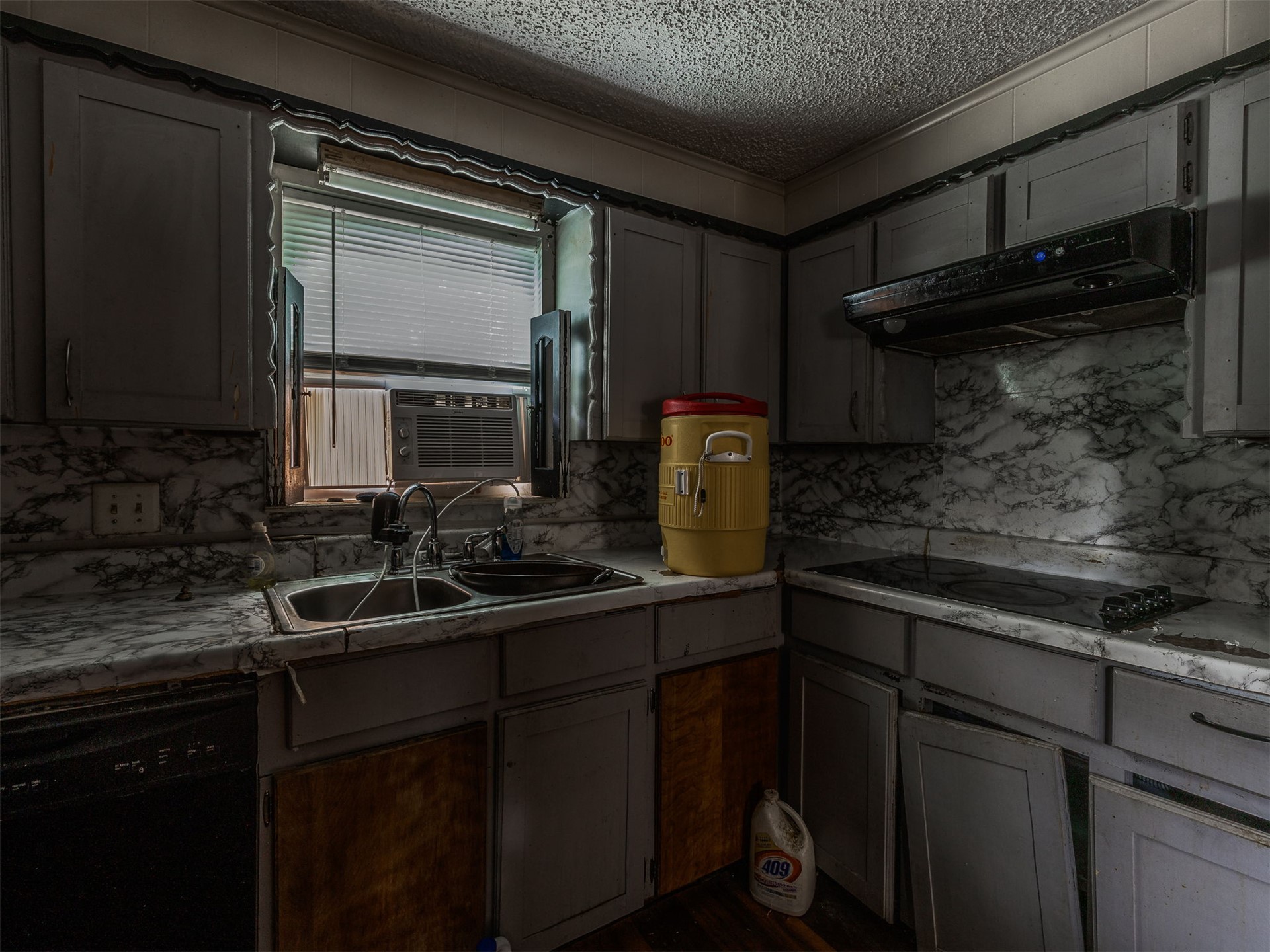 7415 N Trenton Avenue Property Photo 29