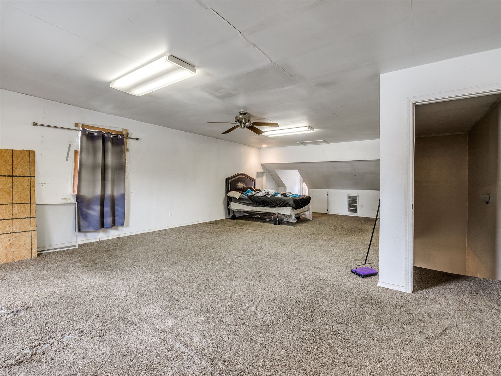 7415 N Trenton Avenue Property Photo 39