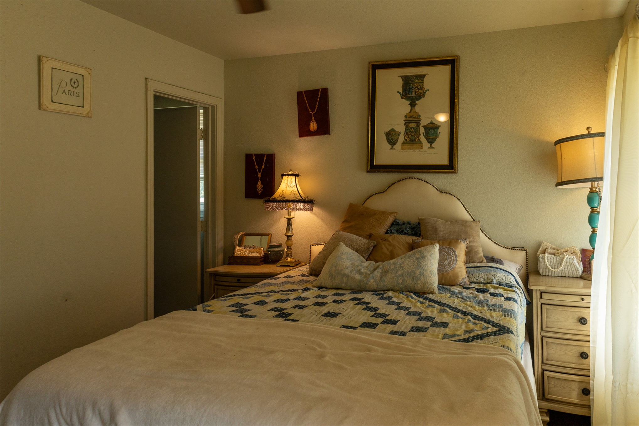 706 Violet Street Property Photo 18