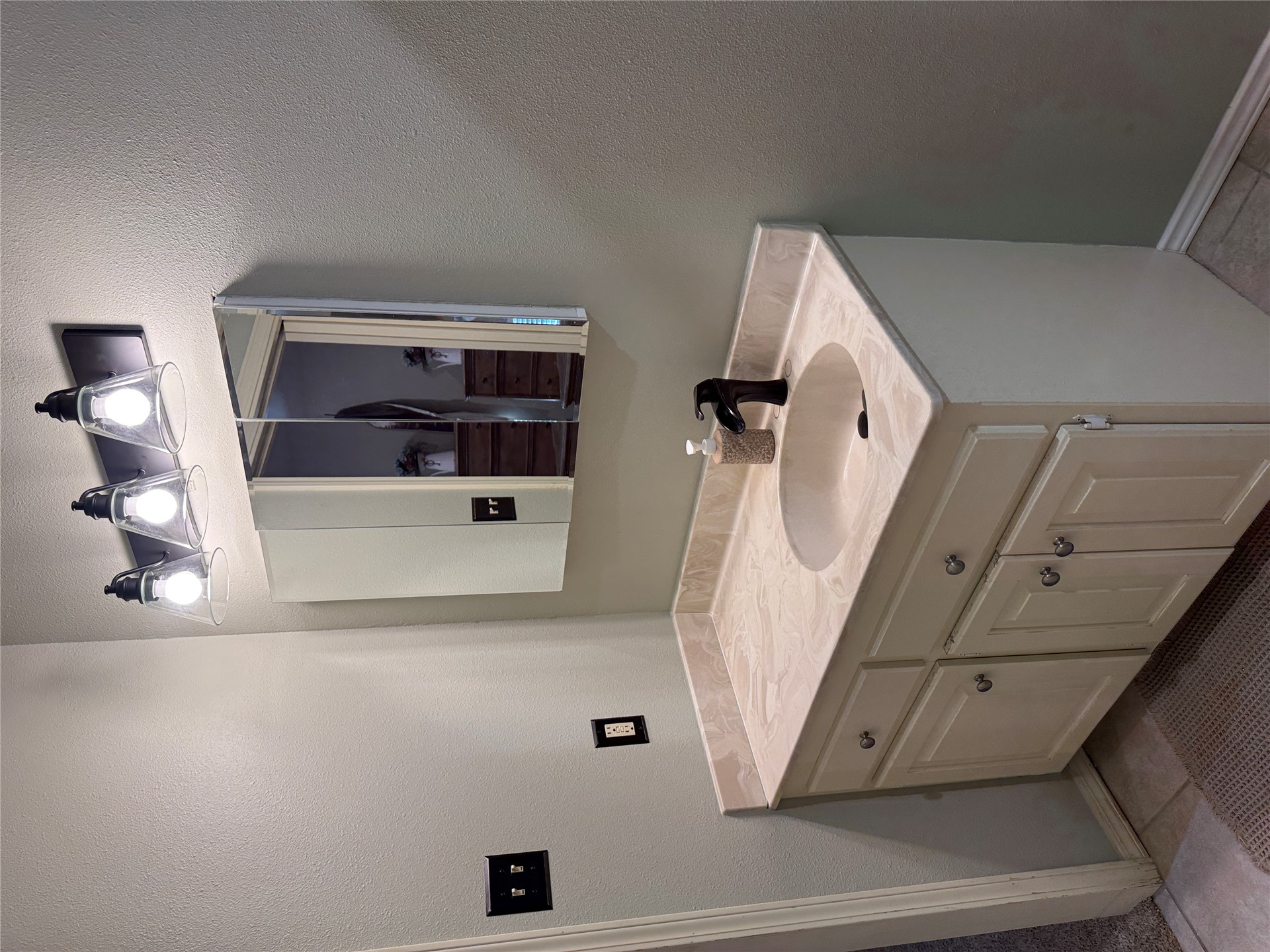 3 Turner Circle Property Photo 11