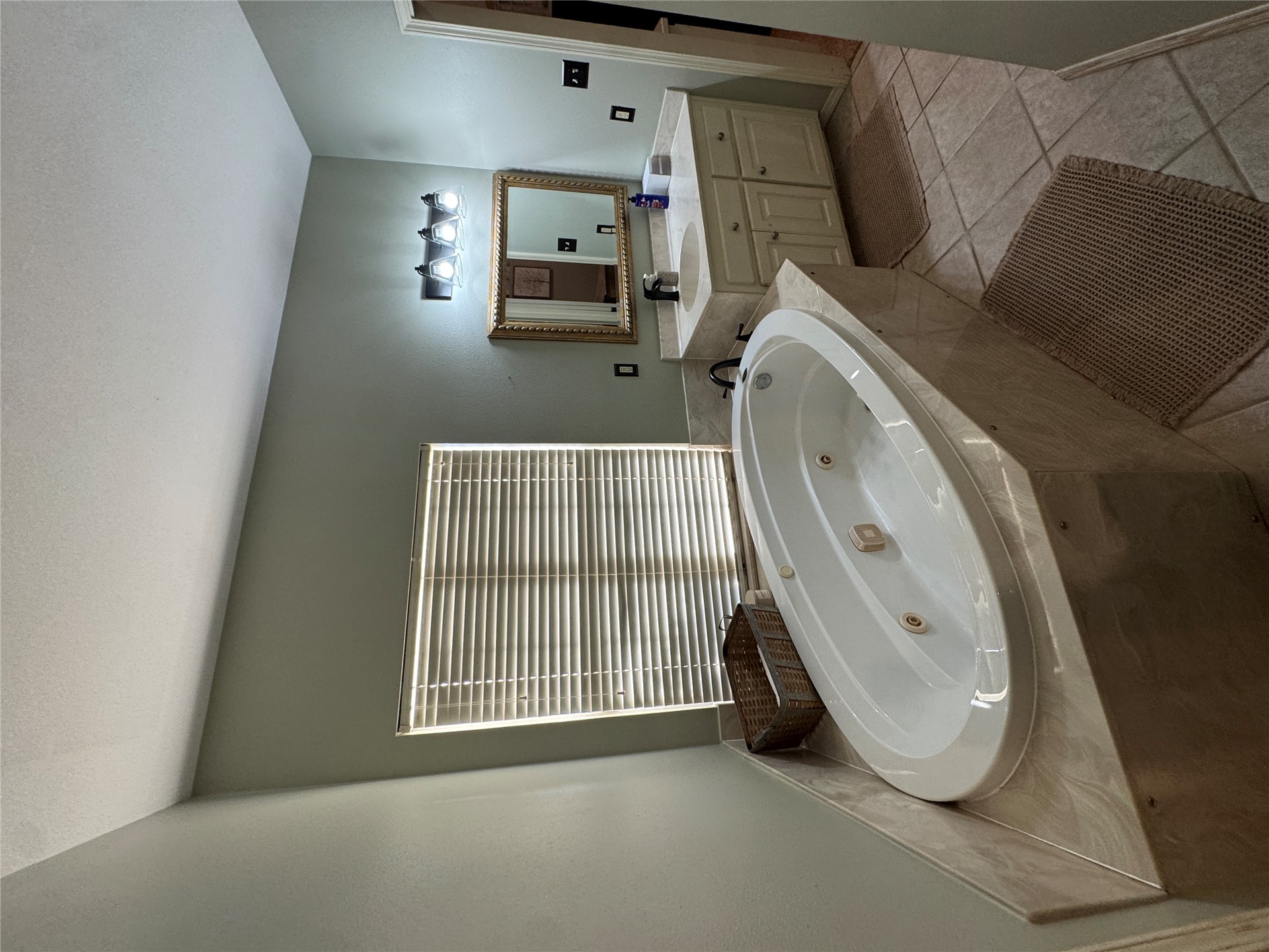 3 Turner Circle Property Photo 12