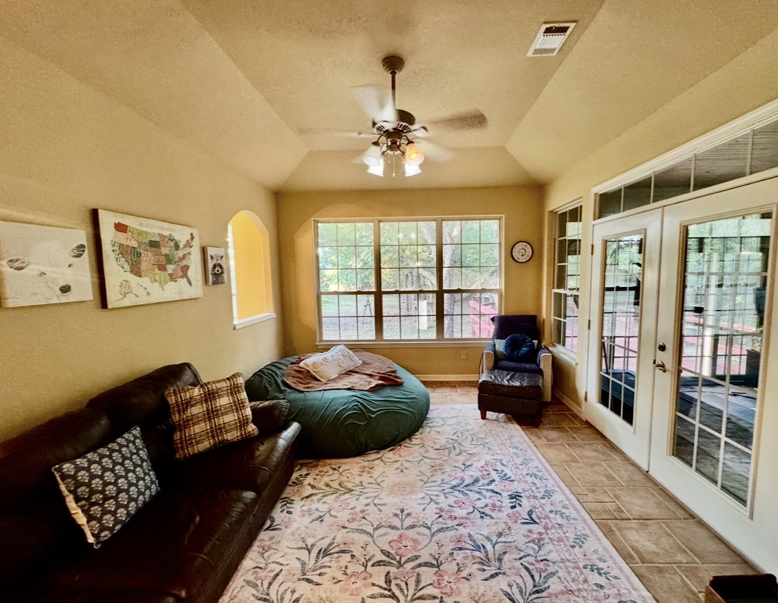 3 Turner Circle Property Photo 16