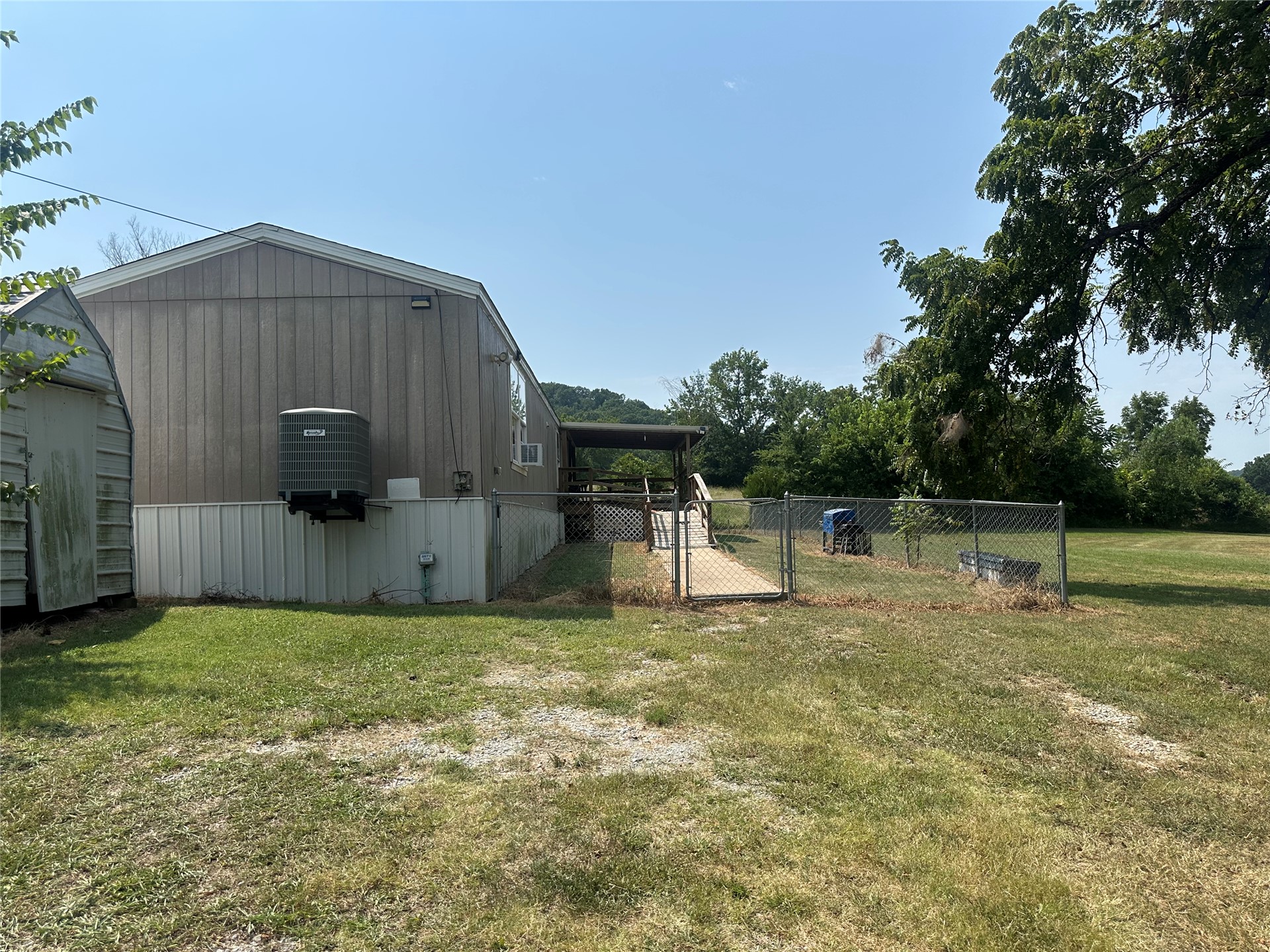 12115 N Highway 82 Property Photo 43