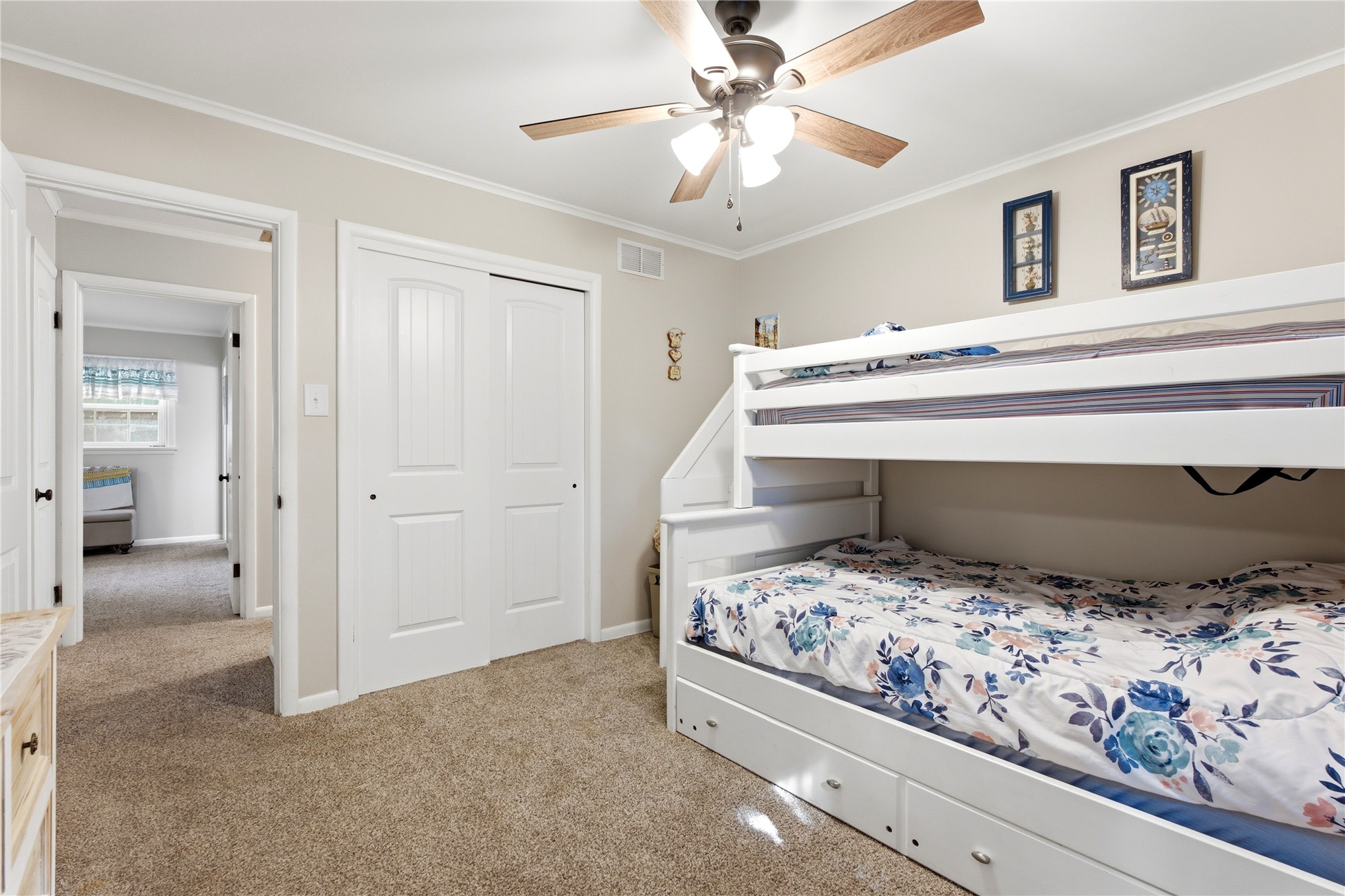 4215 Robertson Boulevard Property Photo 24
