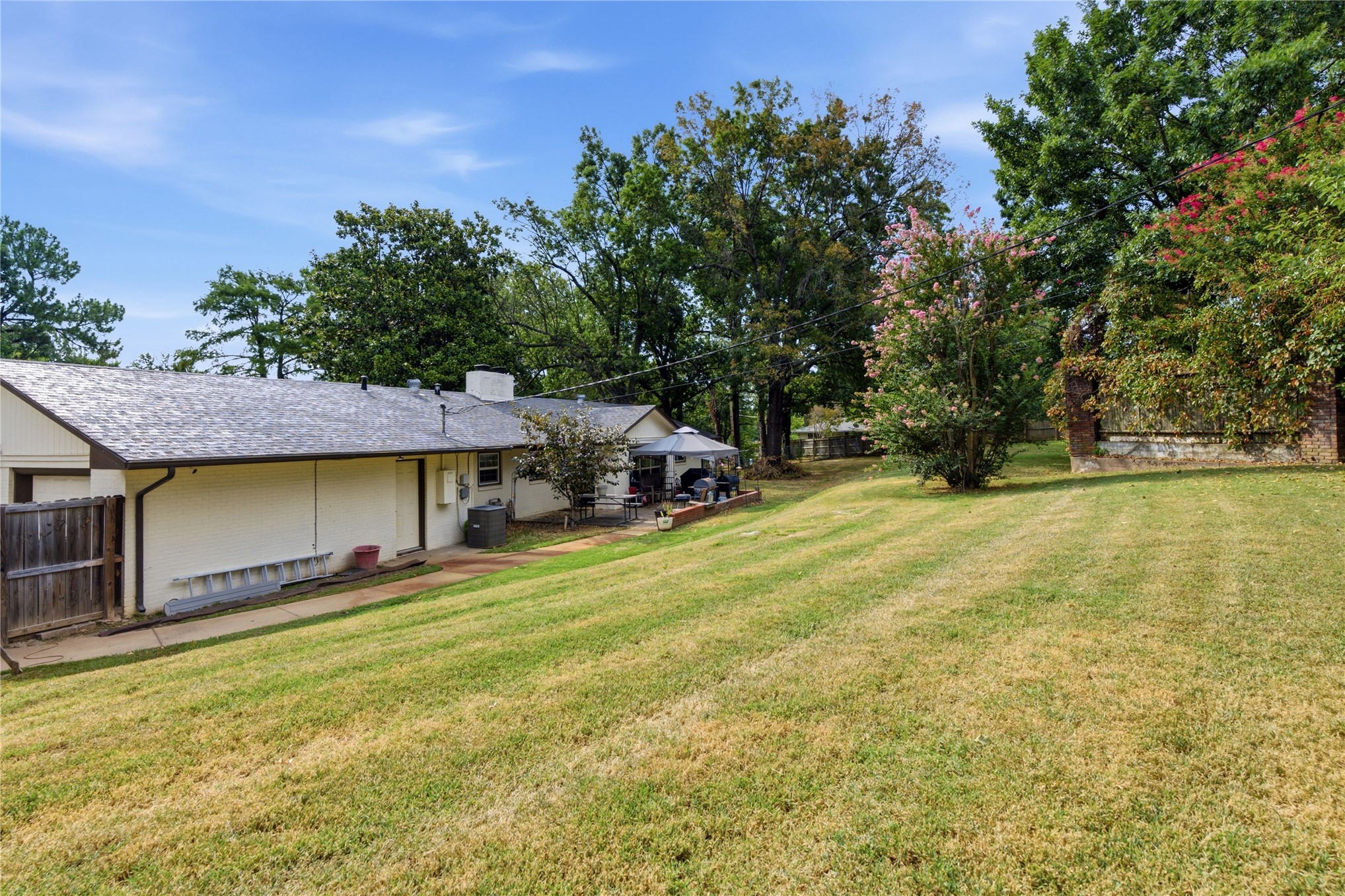 4215 Robertson Boulevard Property Photo 29