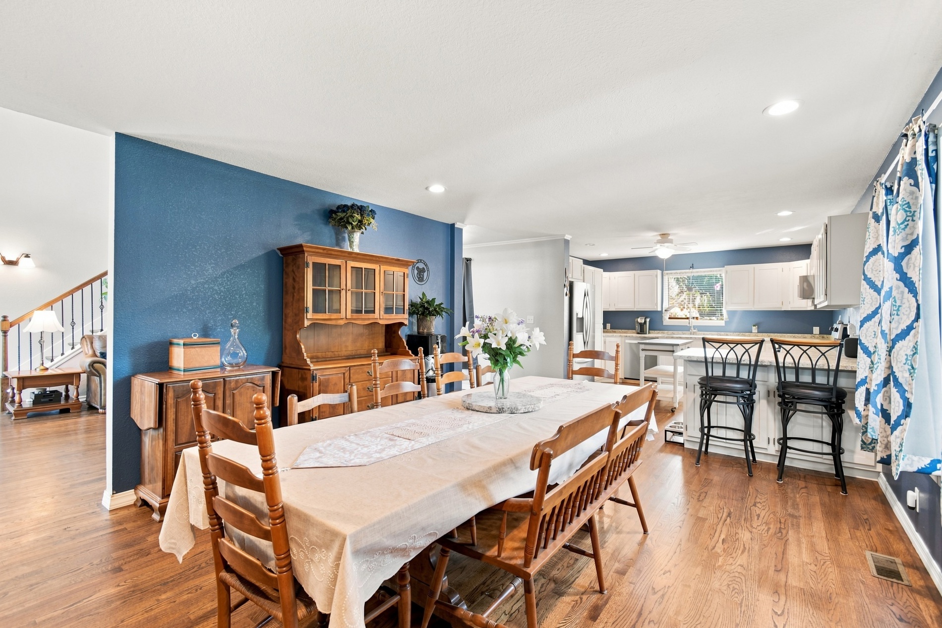 5665 Lakeview Drive Property Photo 12