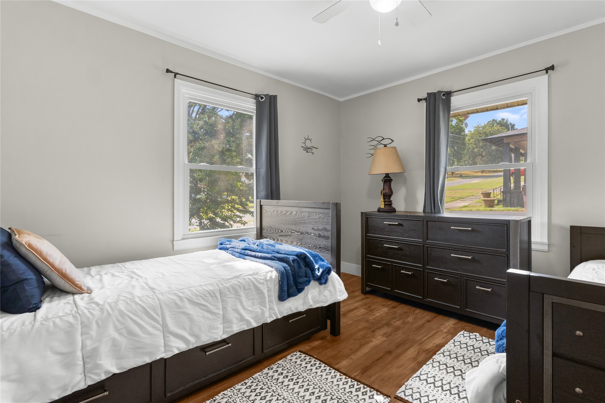 401 High Street Property Photo 37