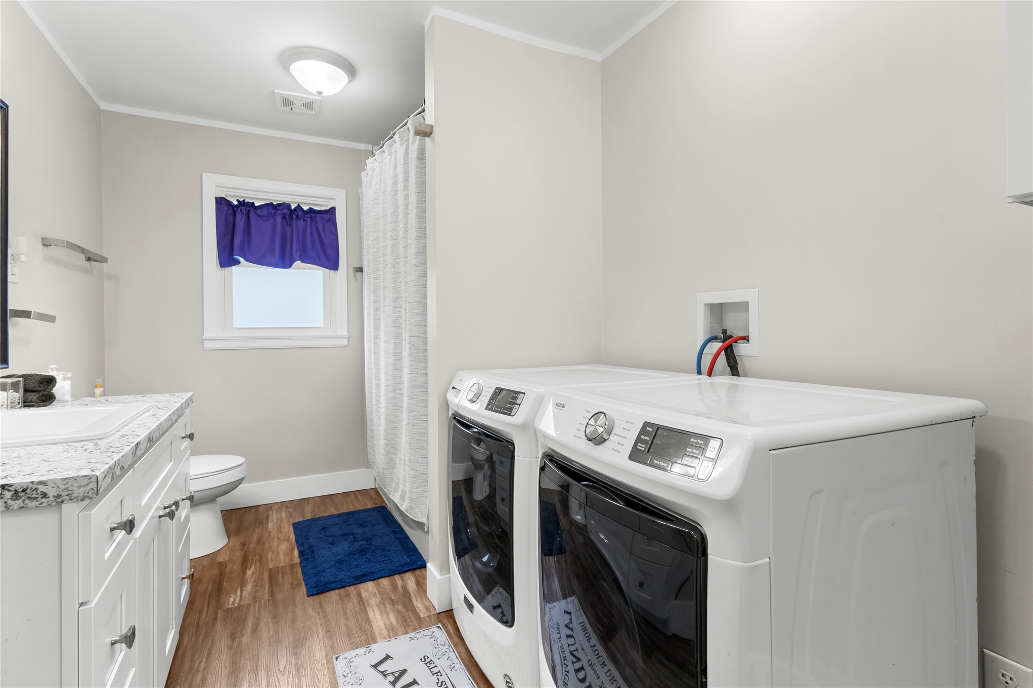 401 High Street Property Photo 44