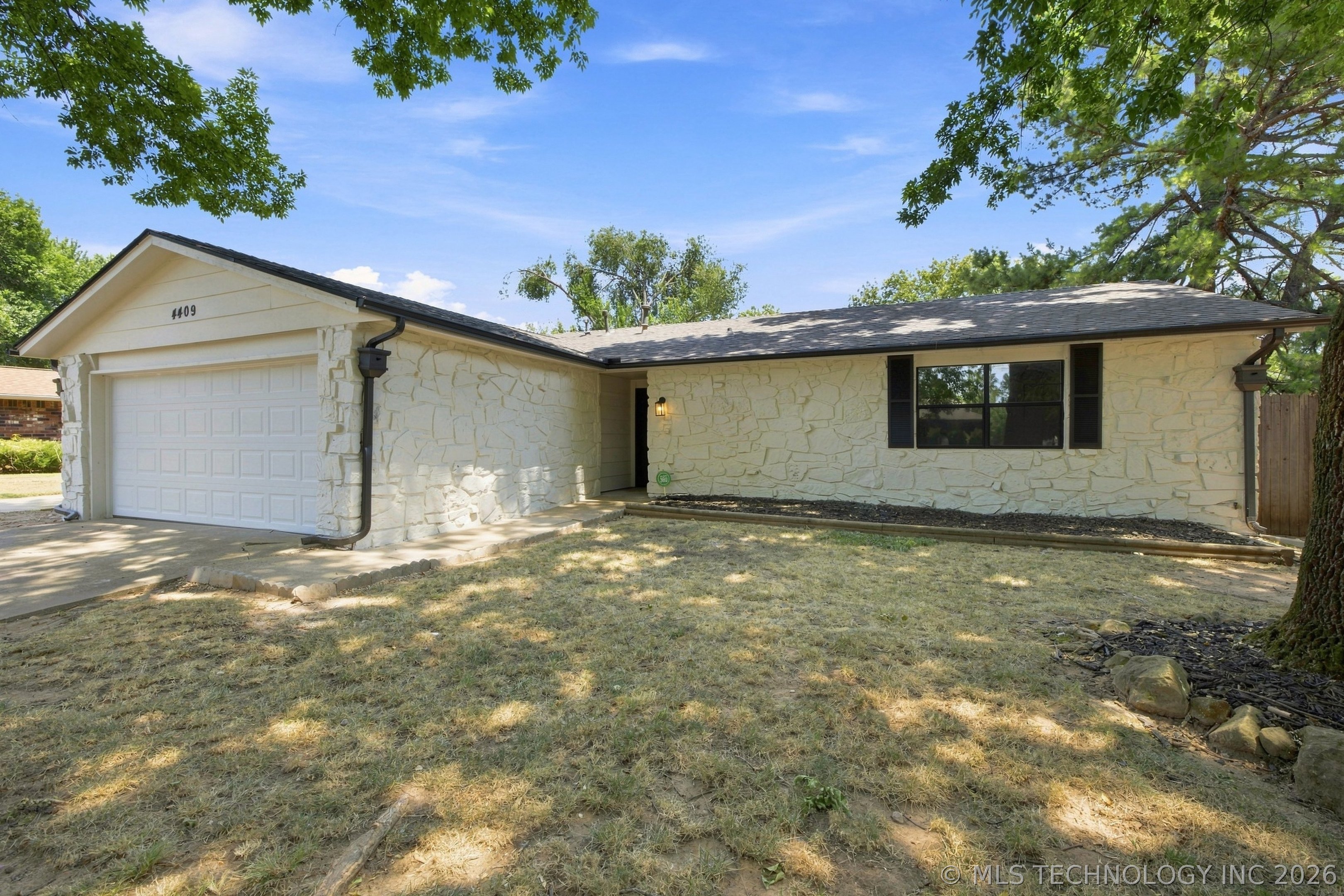 4409 Firewood Avenue Property Photo 3