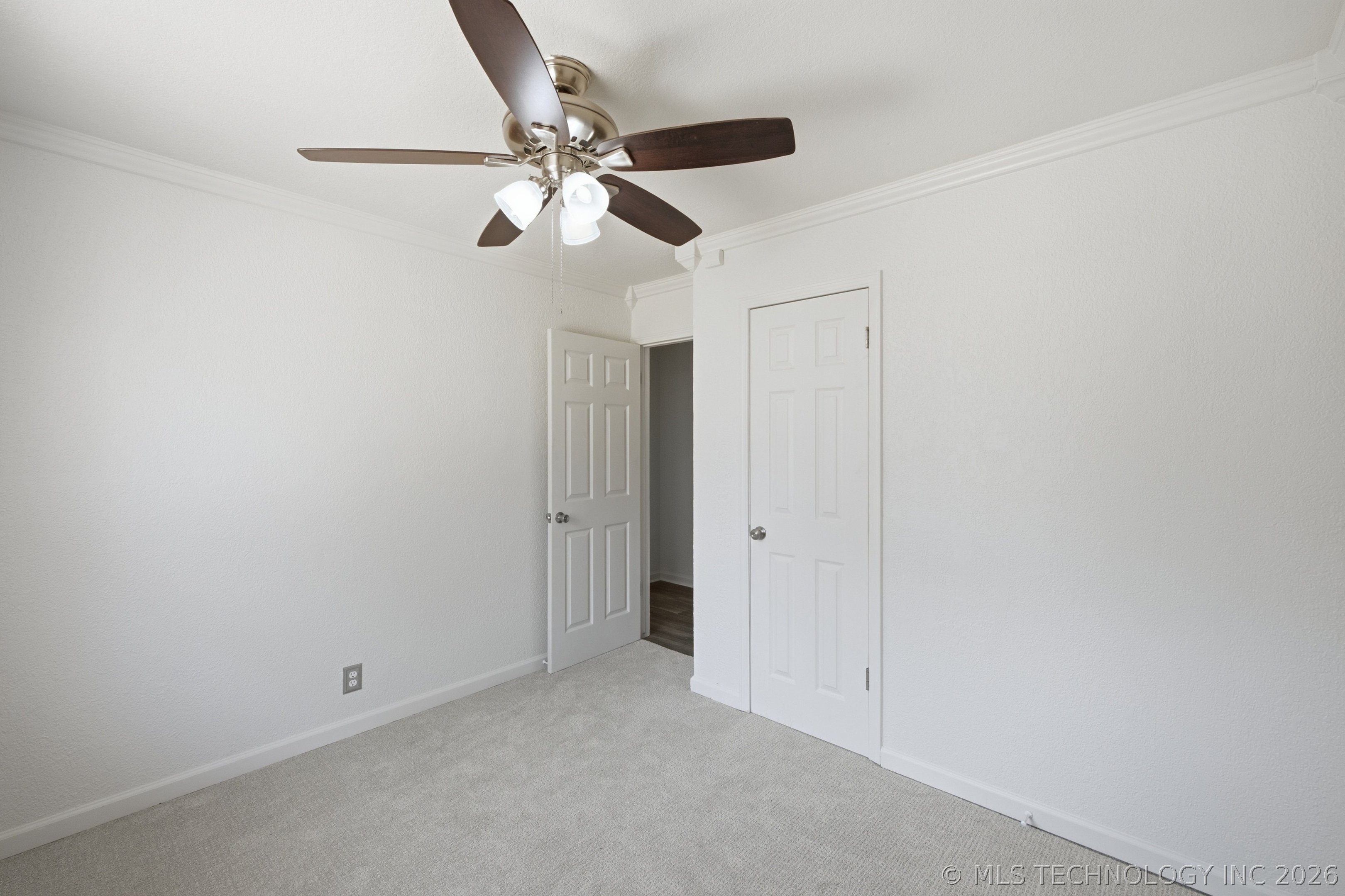 4409 Firewood Avenue Property Photo 15