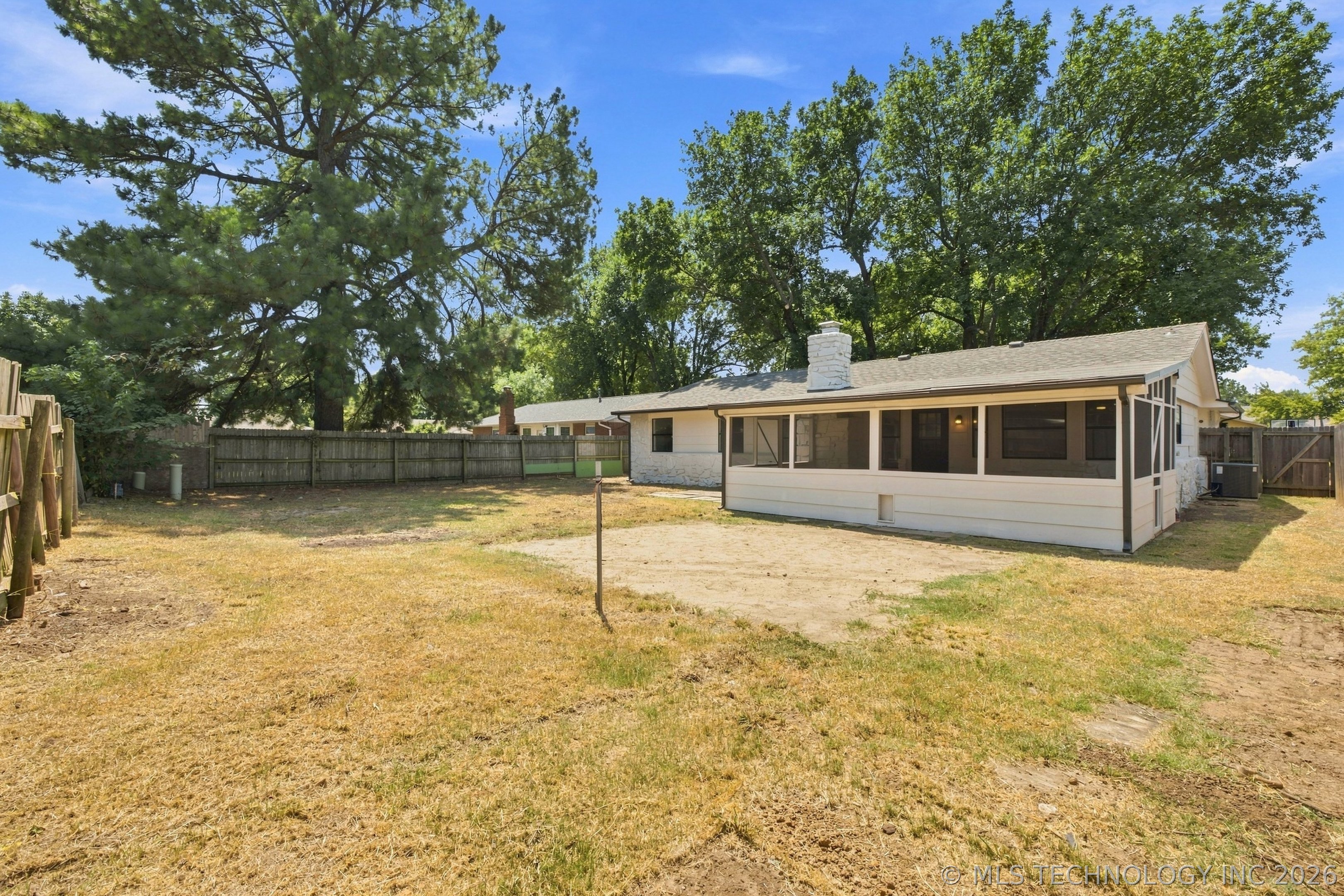 4409 Firewood Avenue Property Photo 23