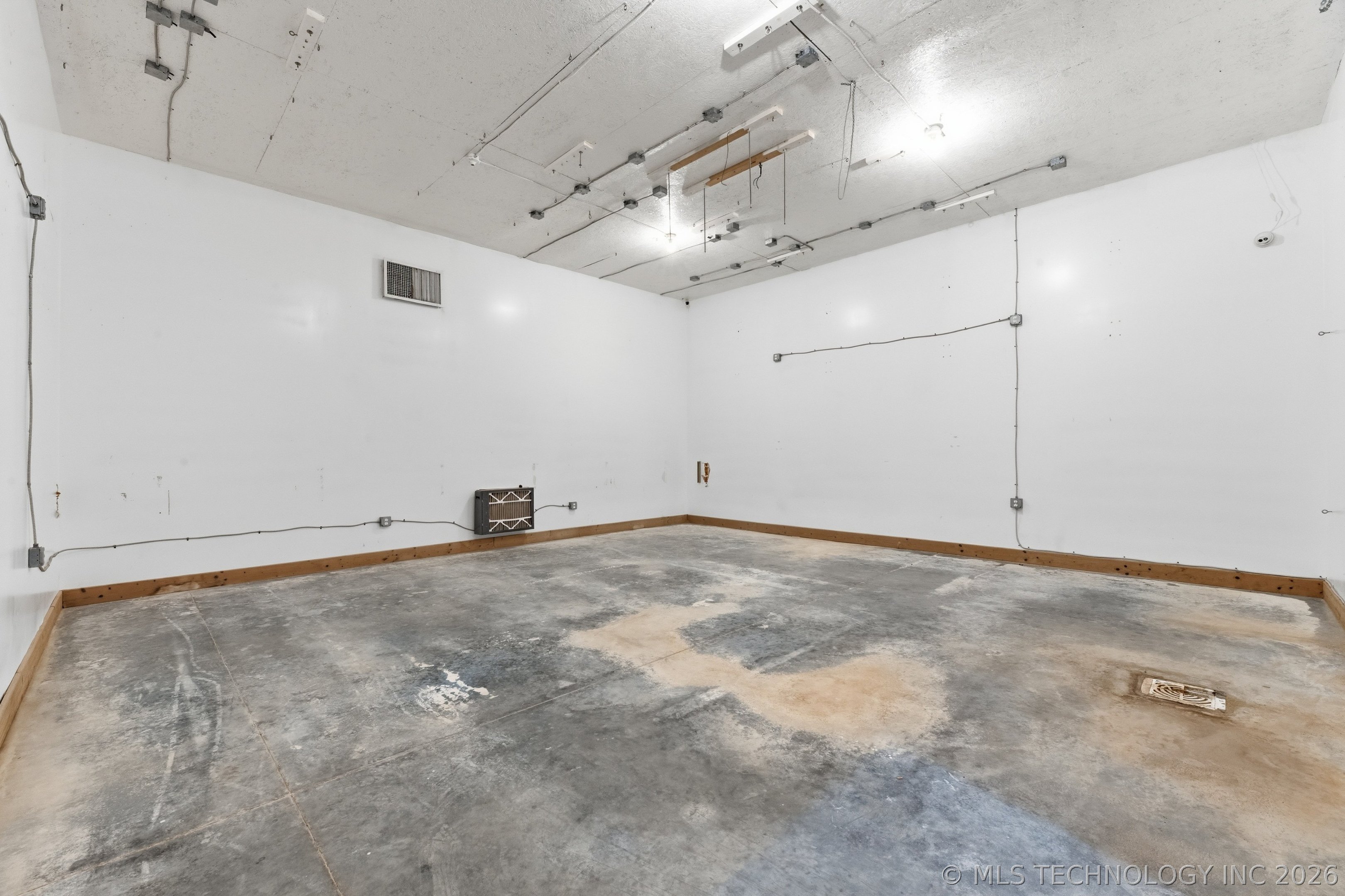 10812 N Sheridan Road Property Photo 17