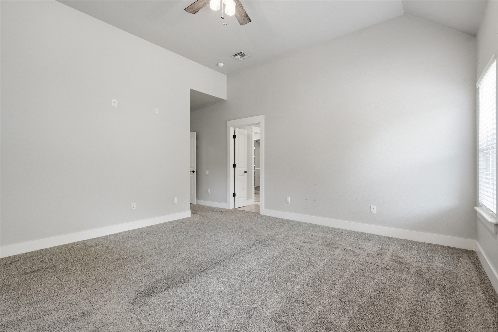 101 Woodview Lane Property Photo 17