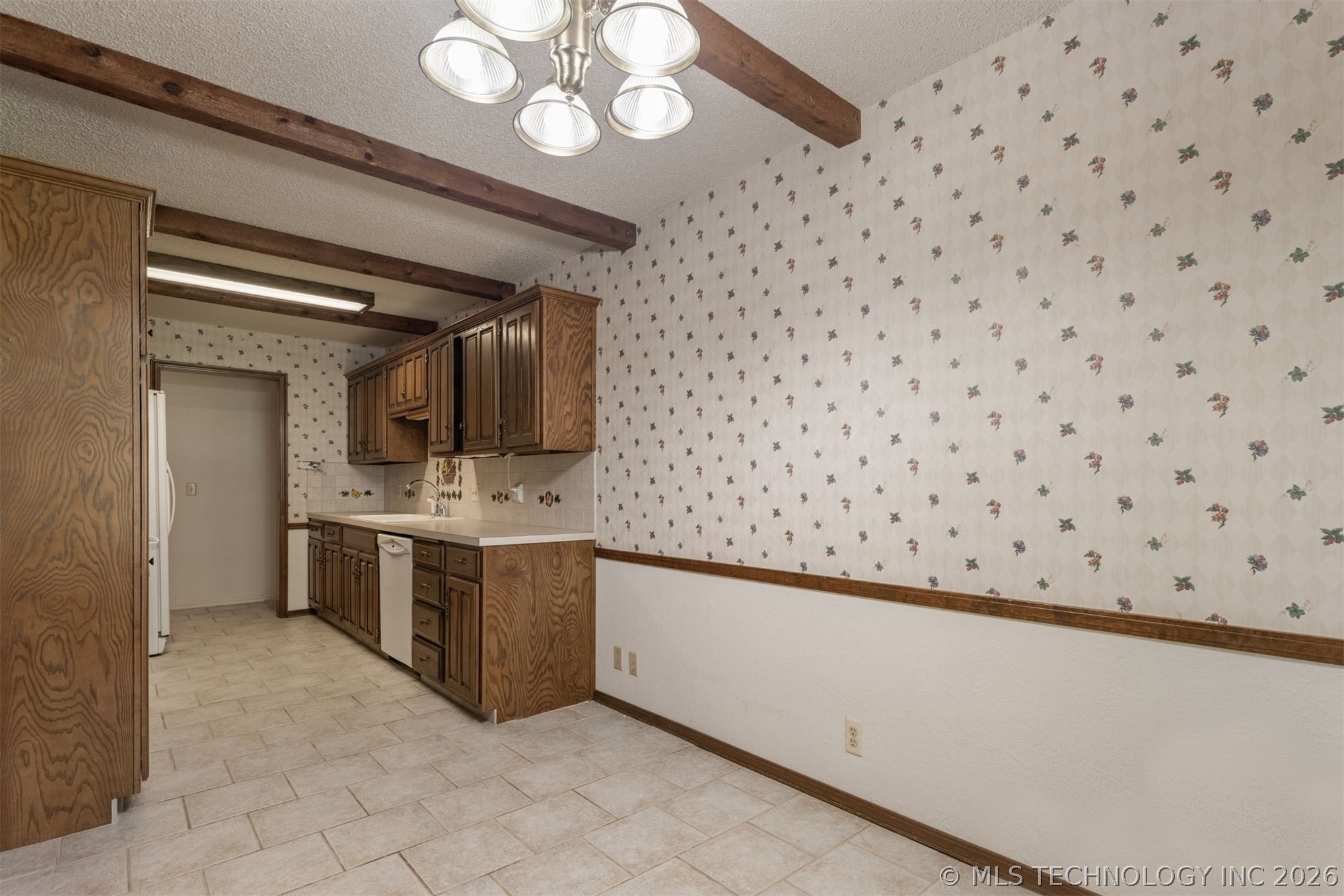 12811 E 133rd Street S Property Photo 11