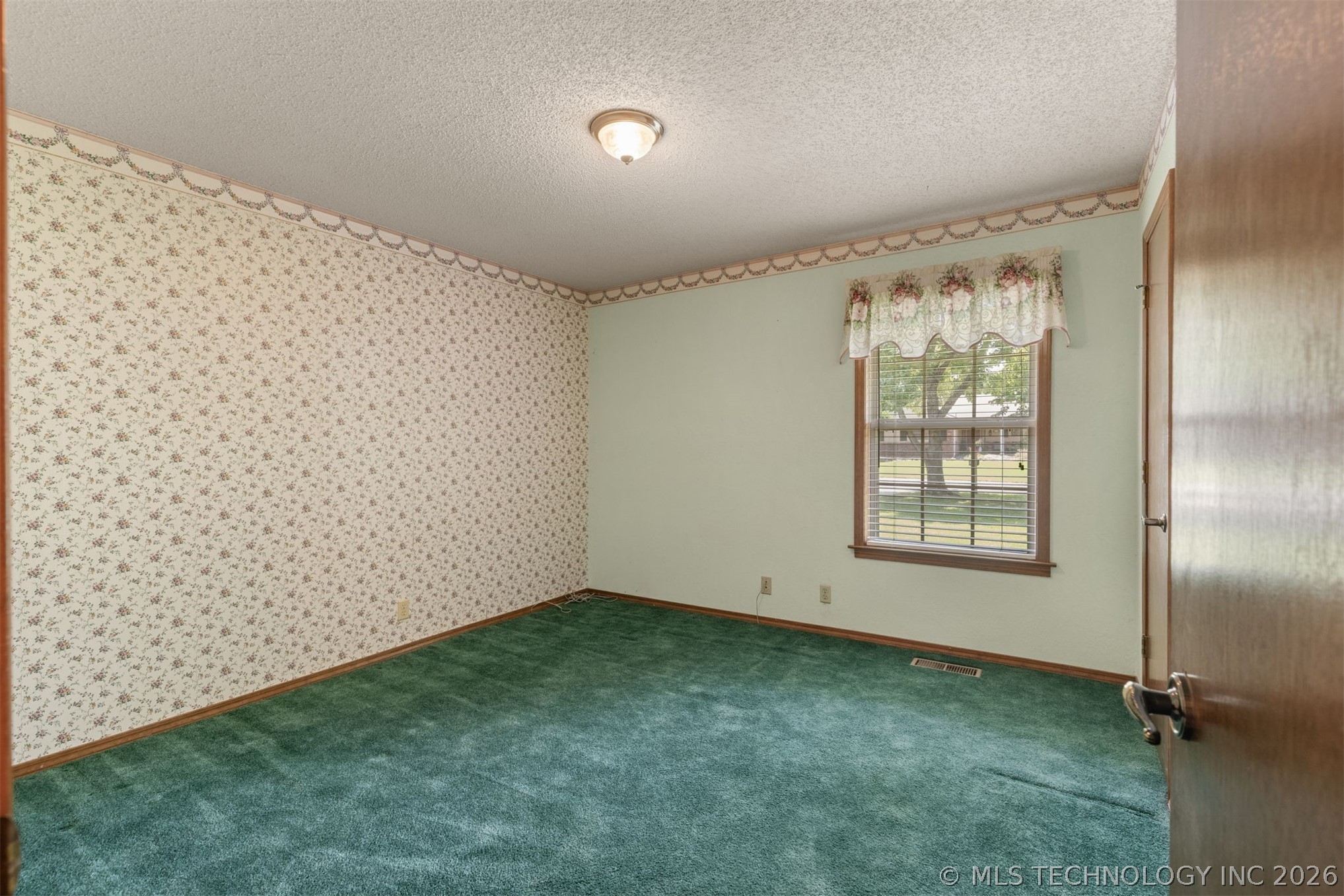 12811 E 133rd Street S Property Photo 17