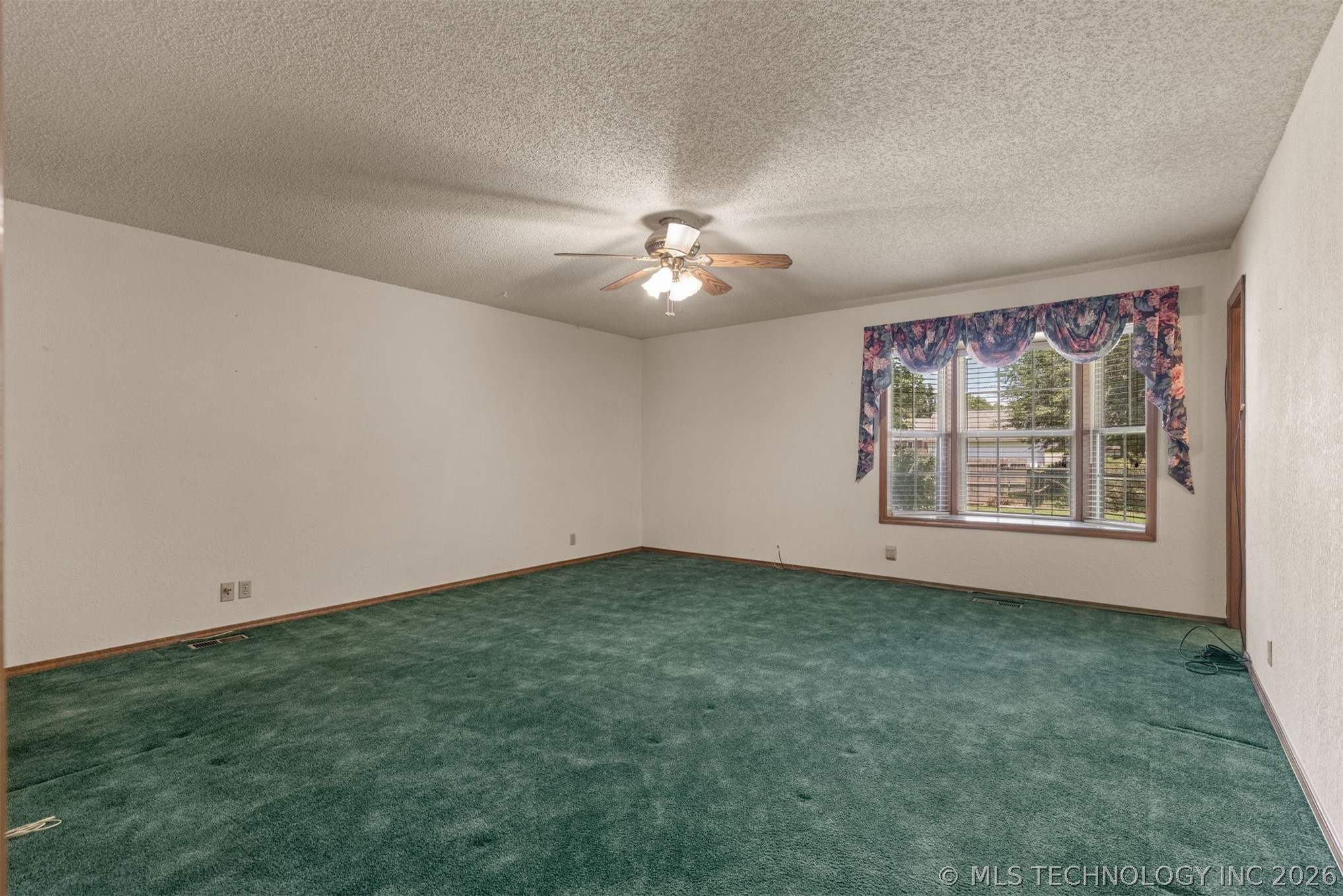 12811 E 133rd Street S Property Photo 19