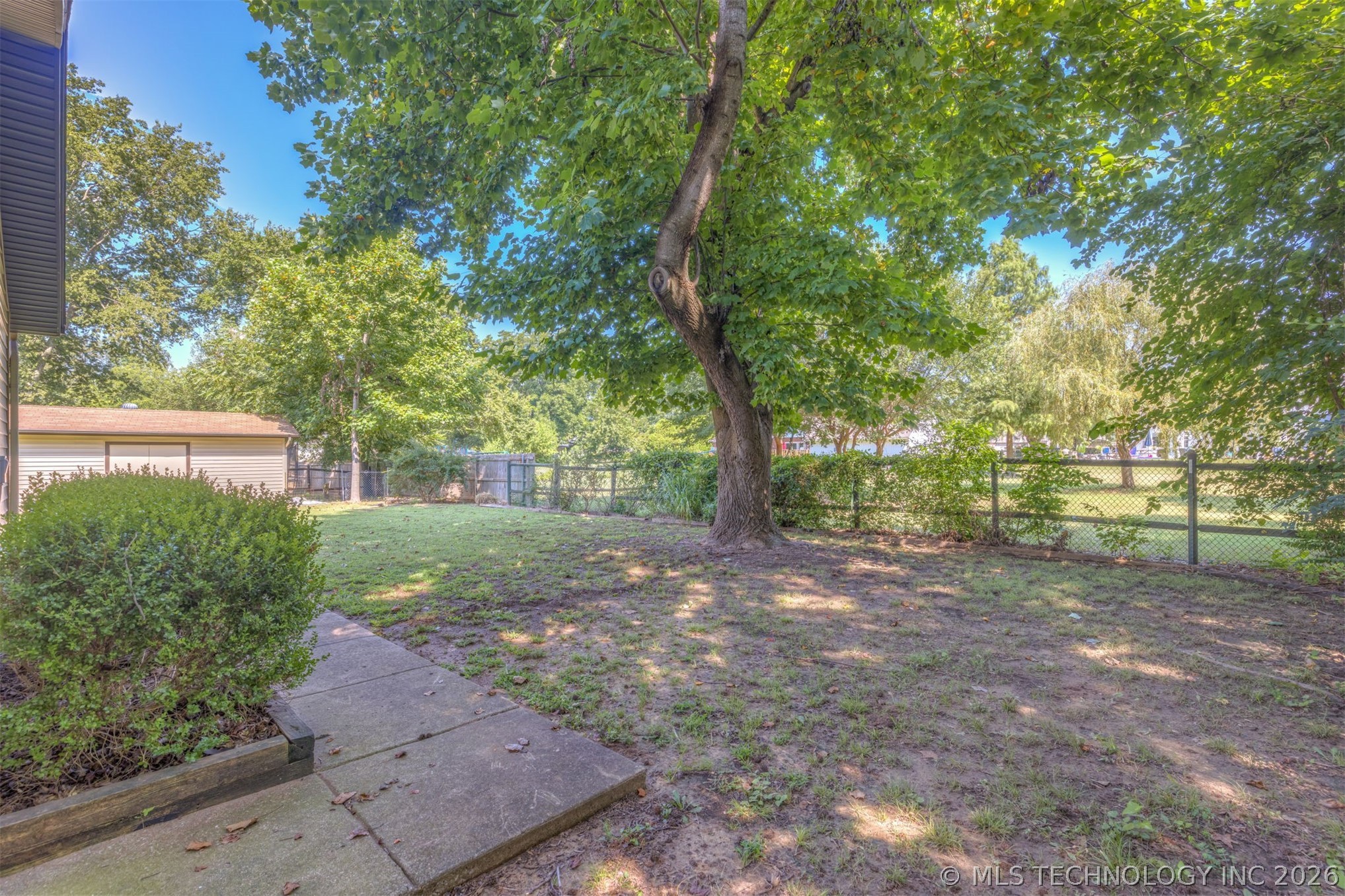 12811 E 133rd Street S Property Photo 41